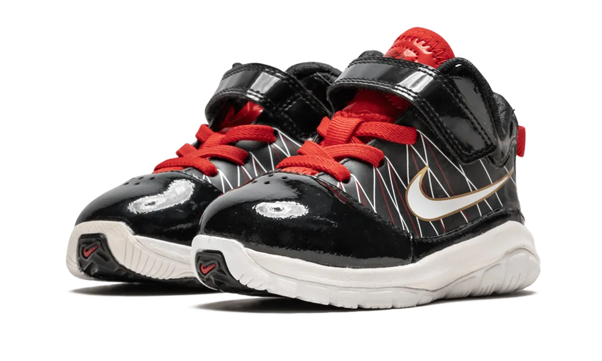 Lebron VII P.S. TD Quick Dry Inner Layer