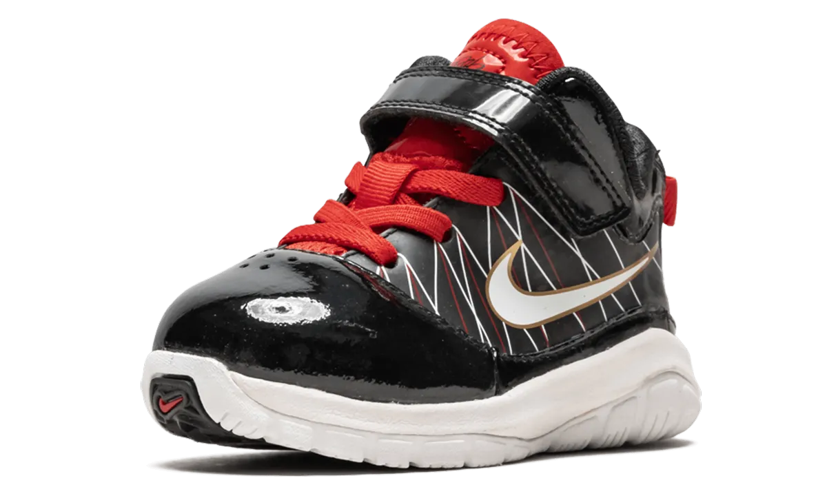 Lebron VII P.S. TD easy - on design
