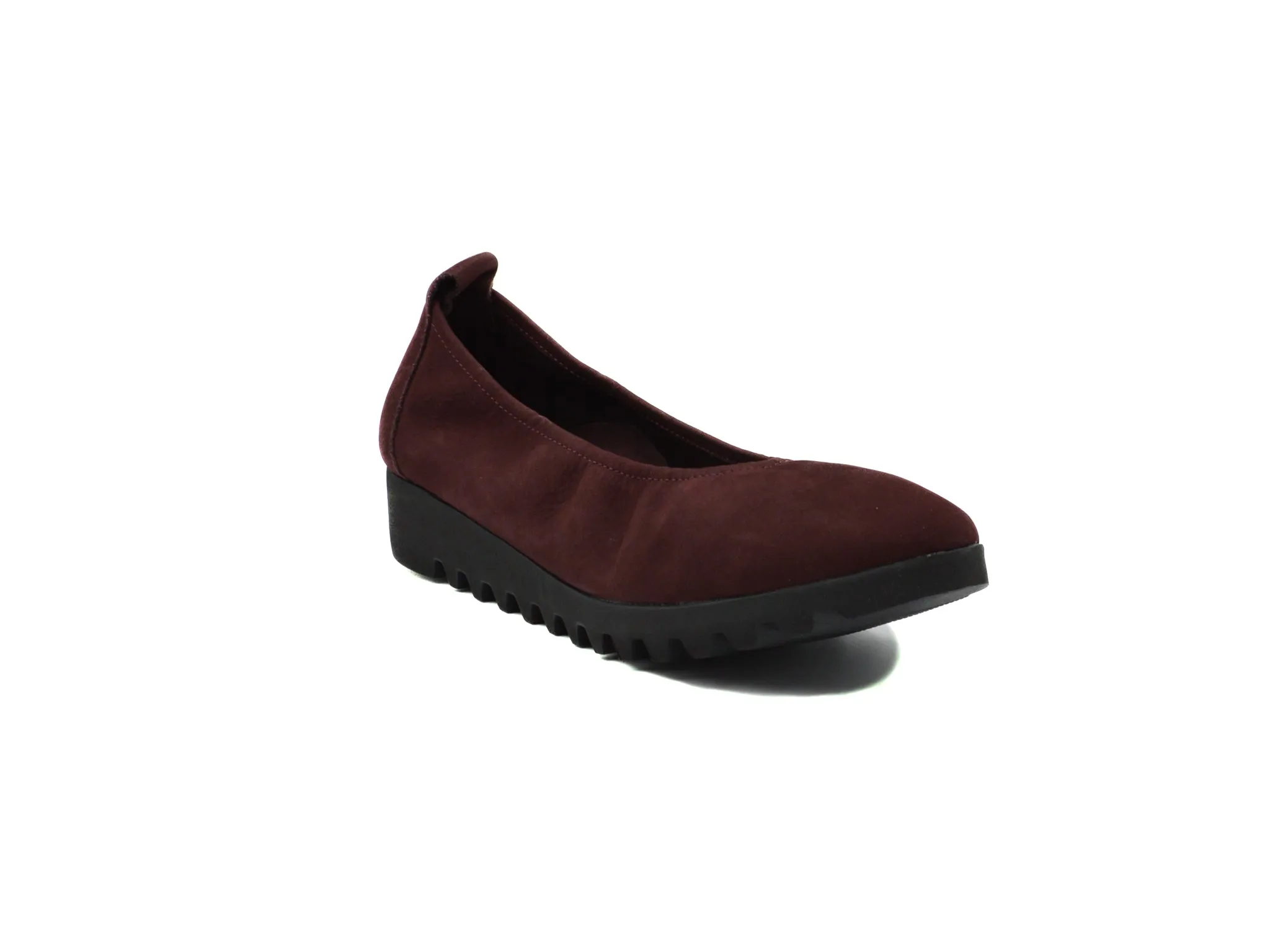 Comfort Advantage Abrasion resistant AETREX Brianna Ballet Flat