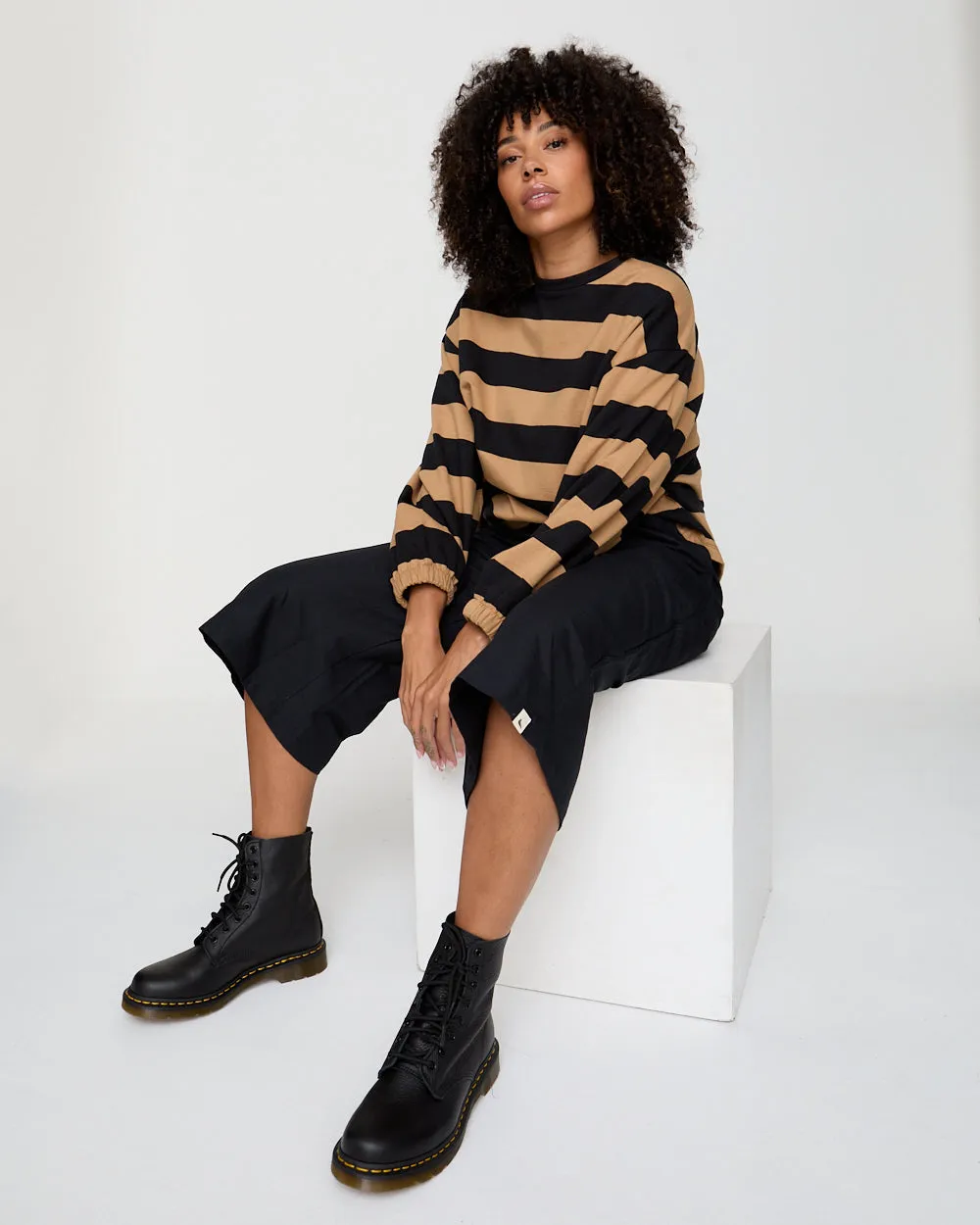 Seamless Technology Judy Black Crop Trousers