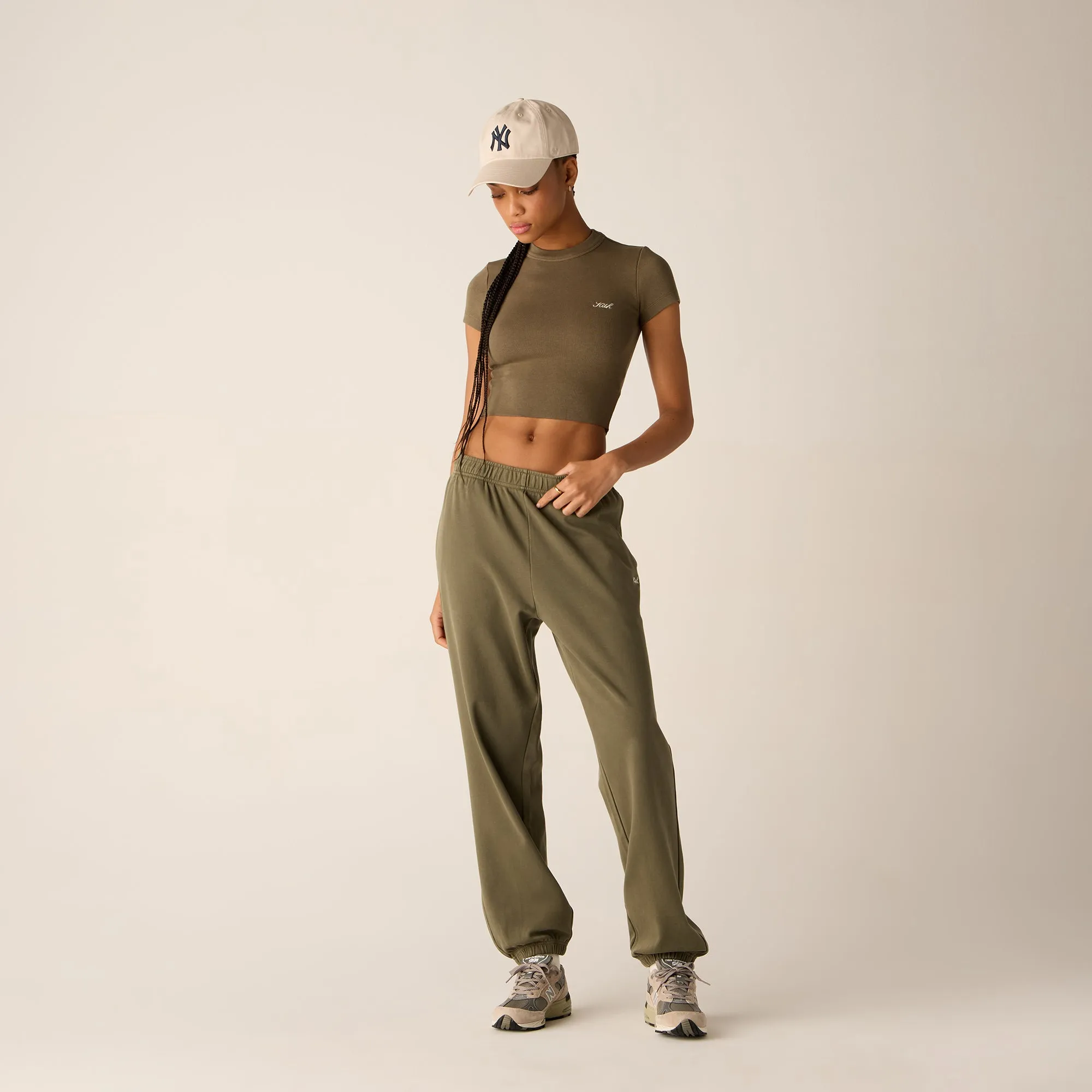 Kith Women Chelsea III Sweatpant - Canopy Moisture Lock Technology ReflectiveAccentDetails