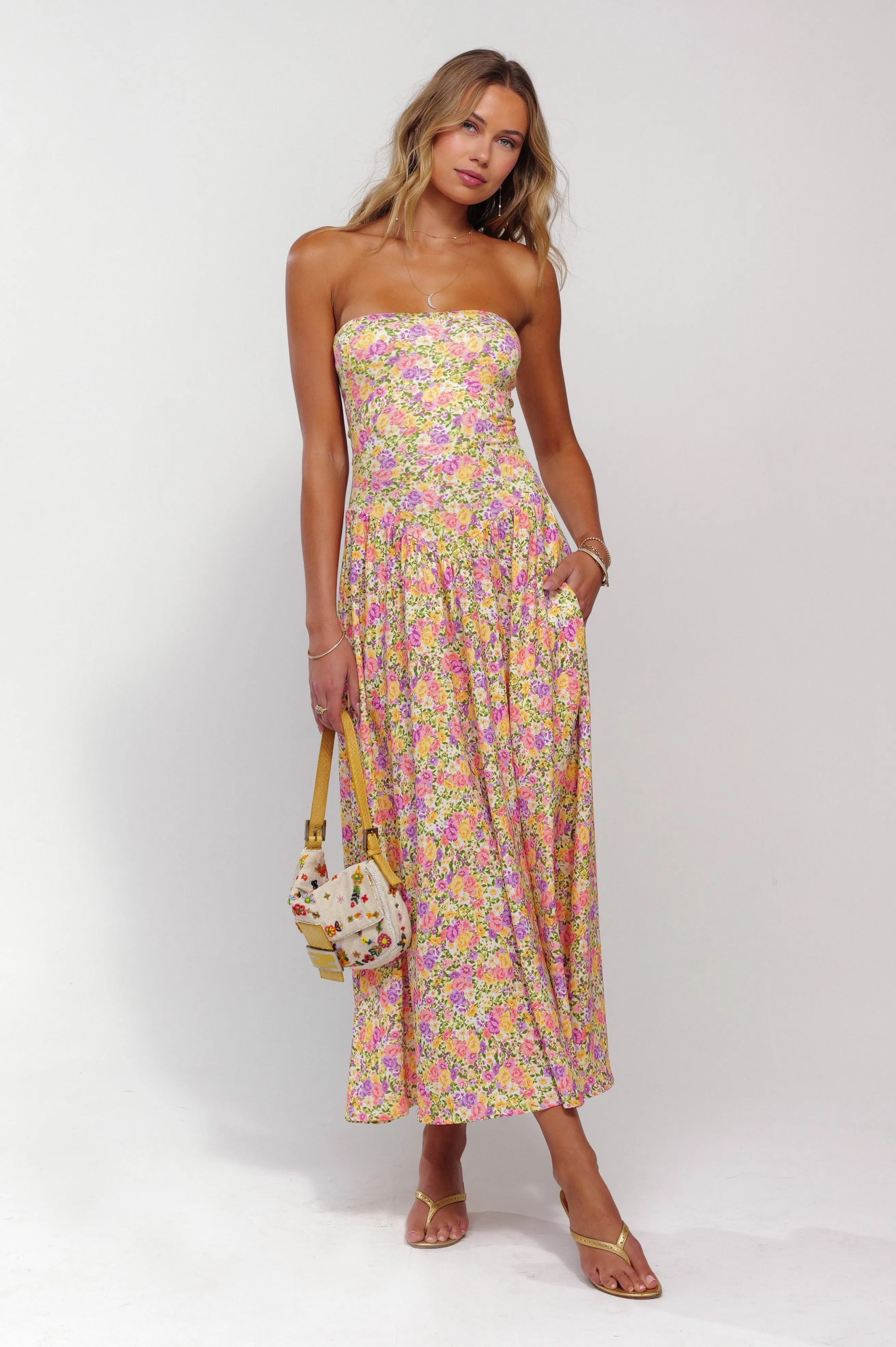 Shared Moment Mackenzie Dress in April