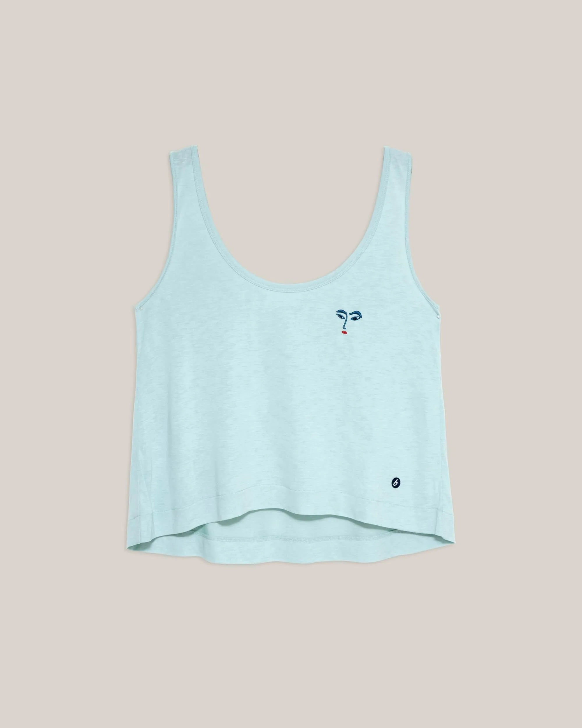 Magic Eyes Top Trendy Look