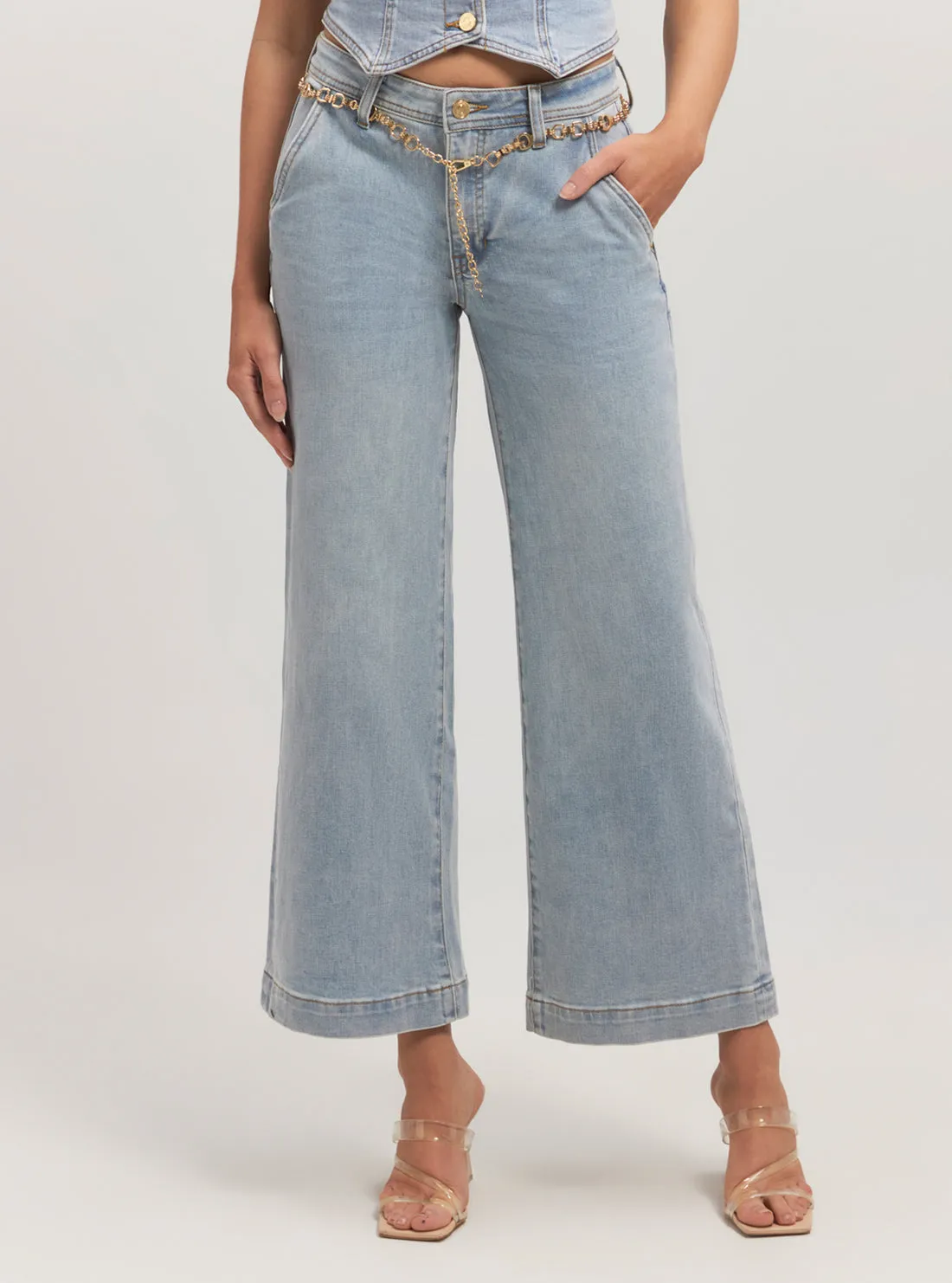 Mid-Rise Zoya Wide Leg Jeans In Light Wash All Around Style Essential