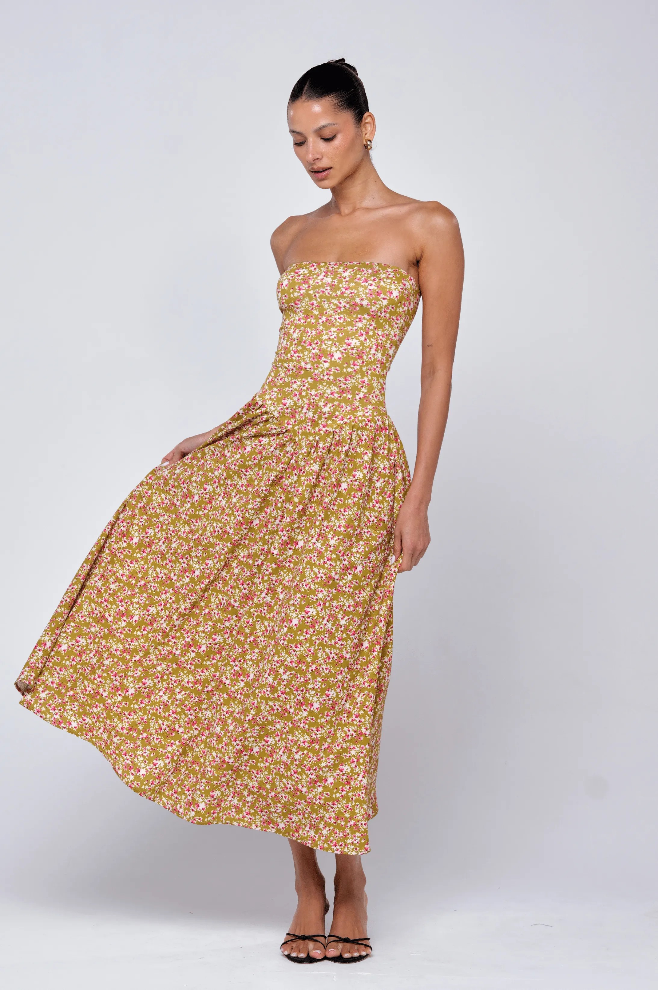 Luxury-Fabric Mackenzie Dress in Matcha