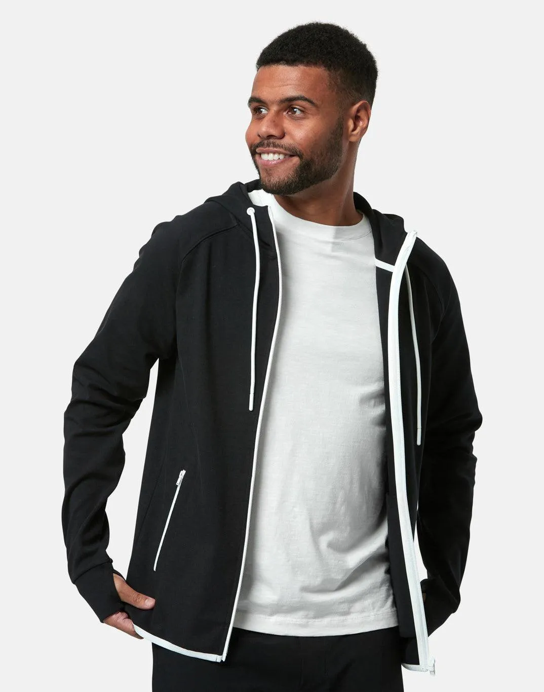Chill Zip Hoodie in Black Relaxed Vibe