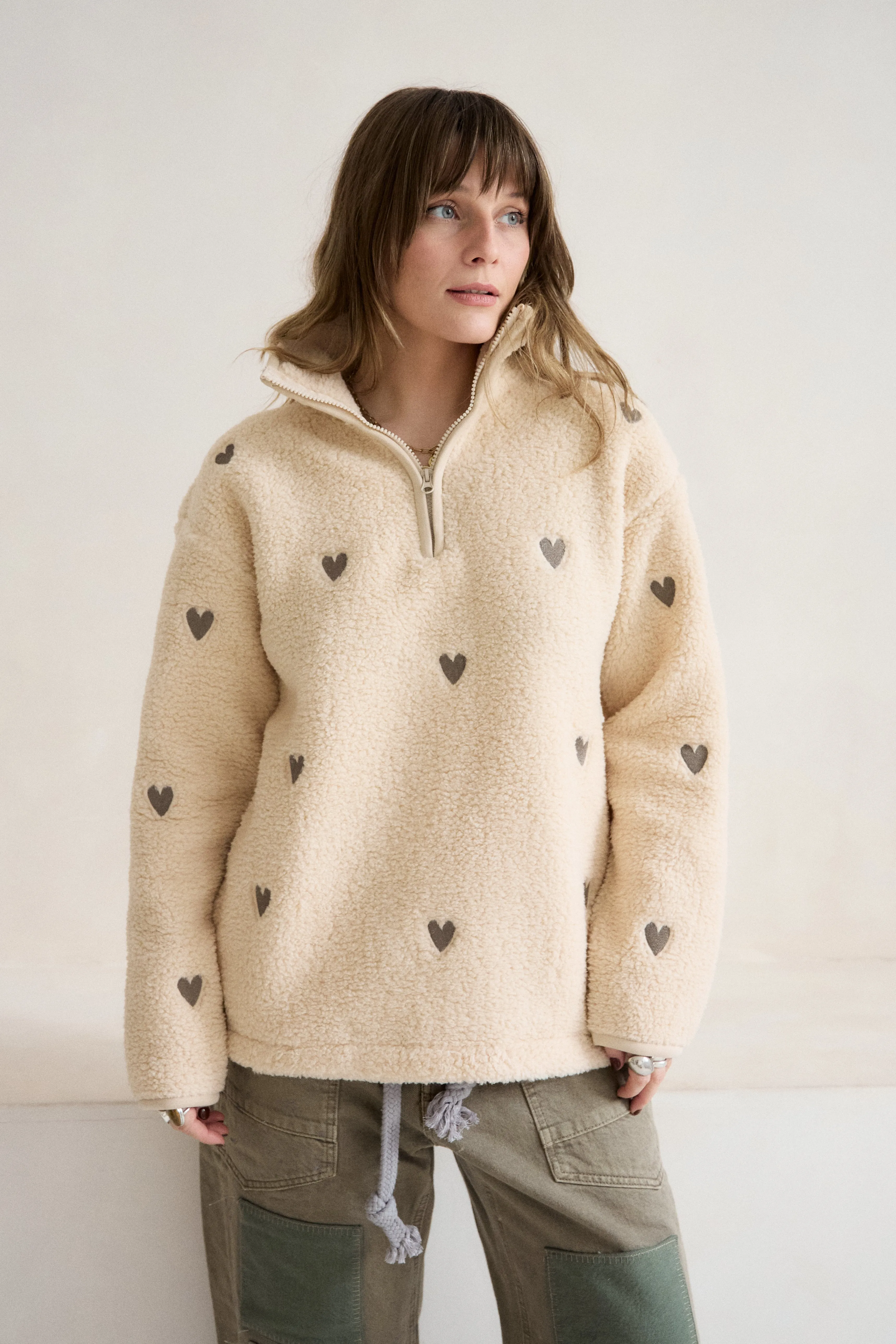 Breathable Lining All Season O&F Oat Heart Embroidered Borg Fleece