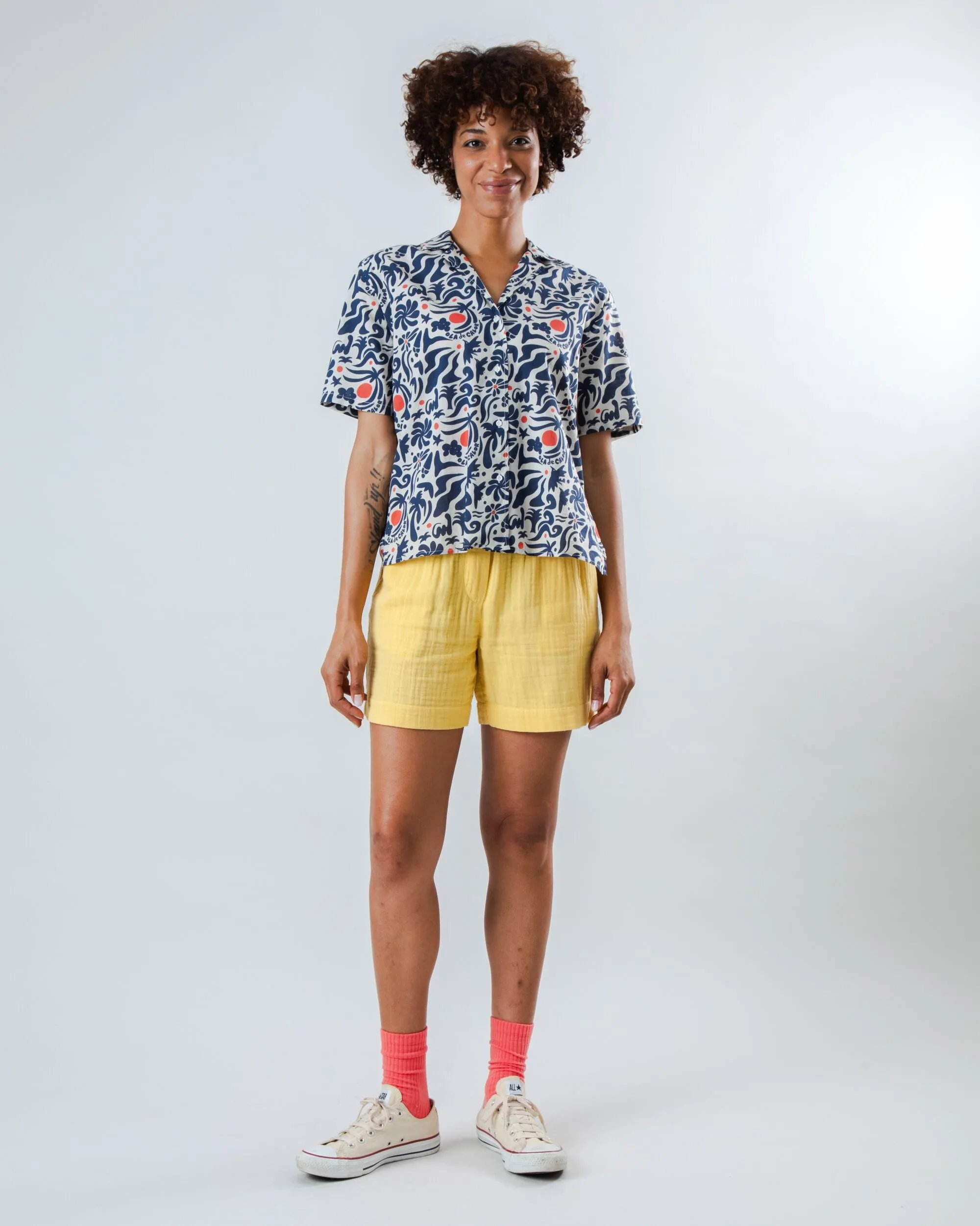 Ola de Calor Aloha Blouse Navy Unisex Fit