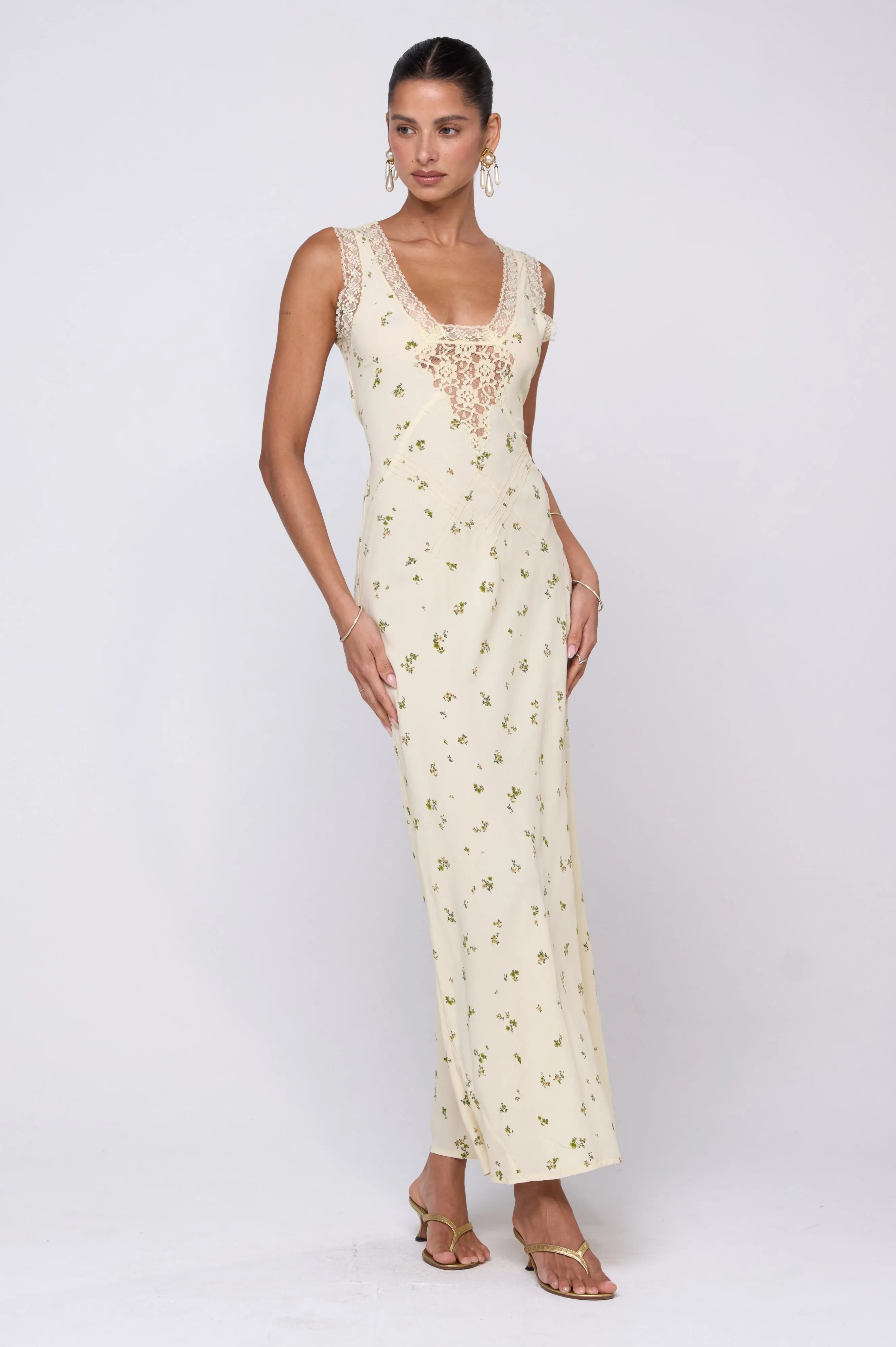 Aimee Dress in Beurre Flare Breeze Perfect Mood