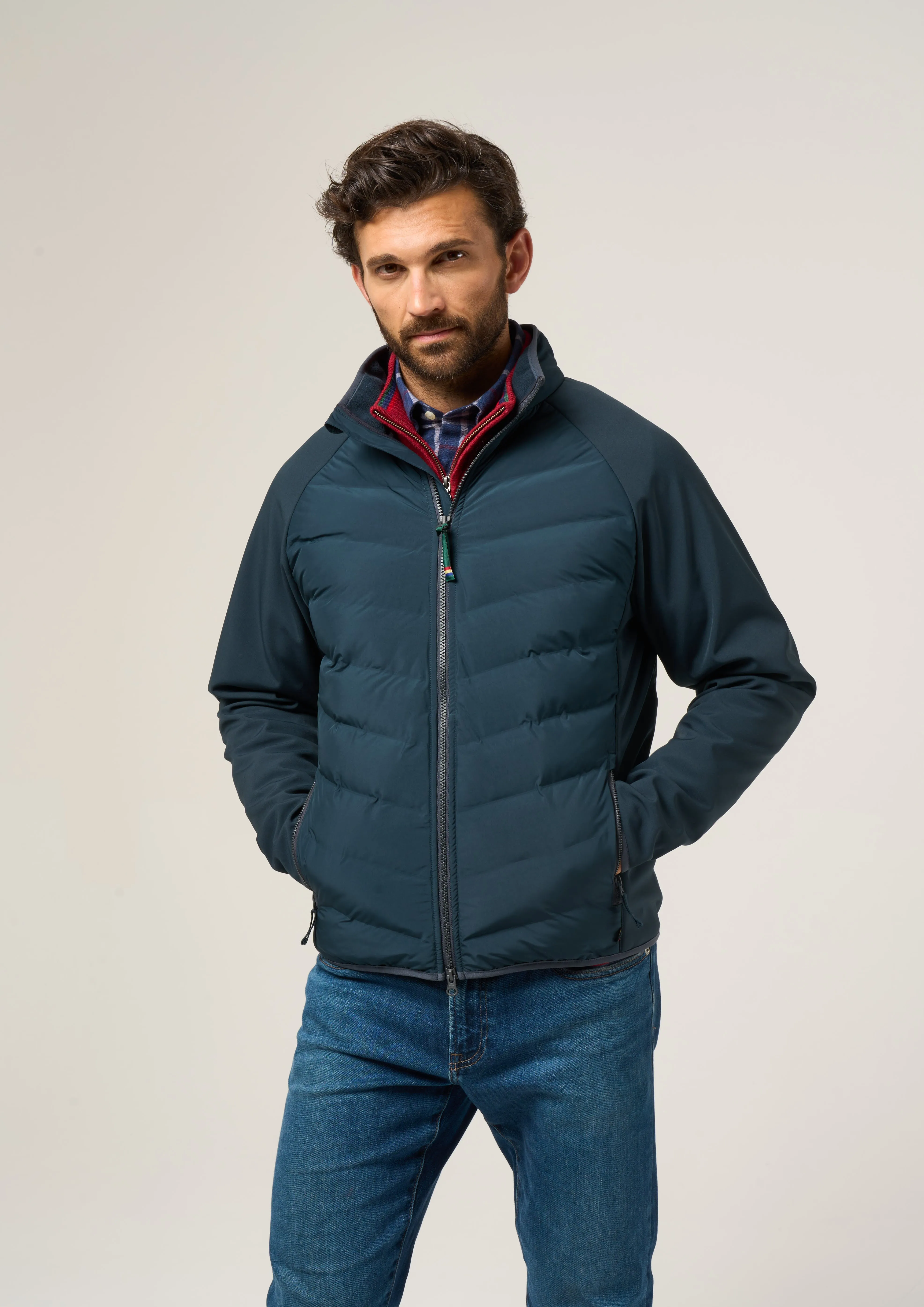 Calsall Men's Hybrid Jacket In Navy - Regular Fit HypoallergenicMaterial Breathable Layer