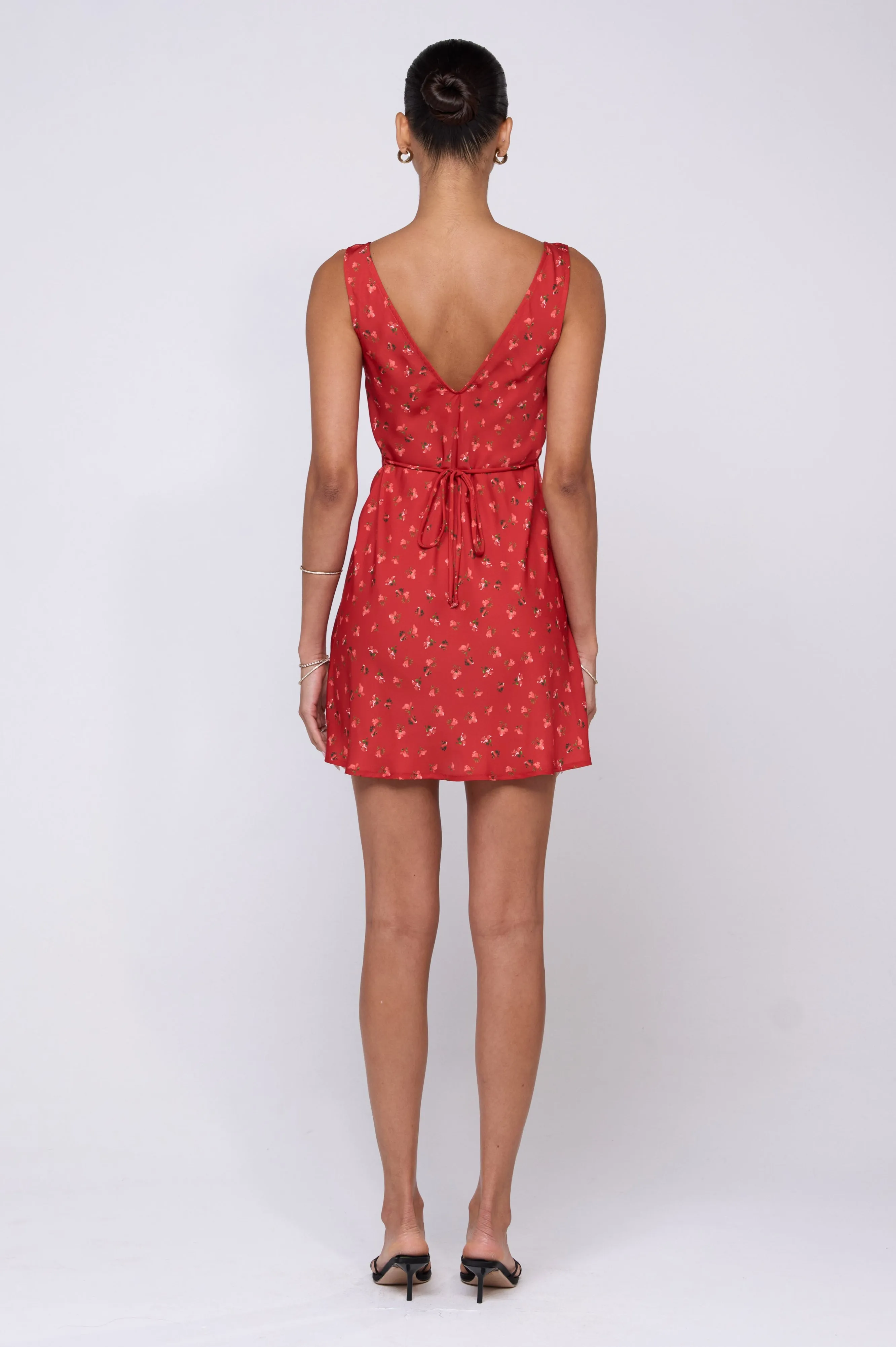 Frankie Mini in Cayenne Tailored Wear Classic Motion