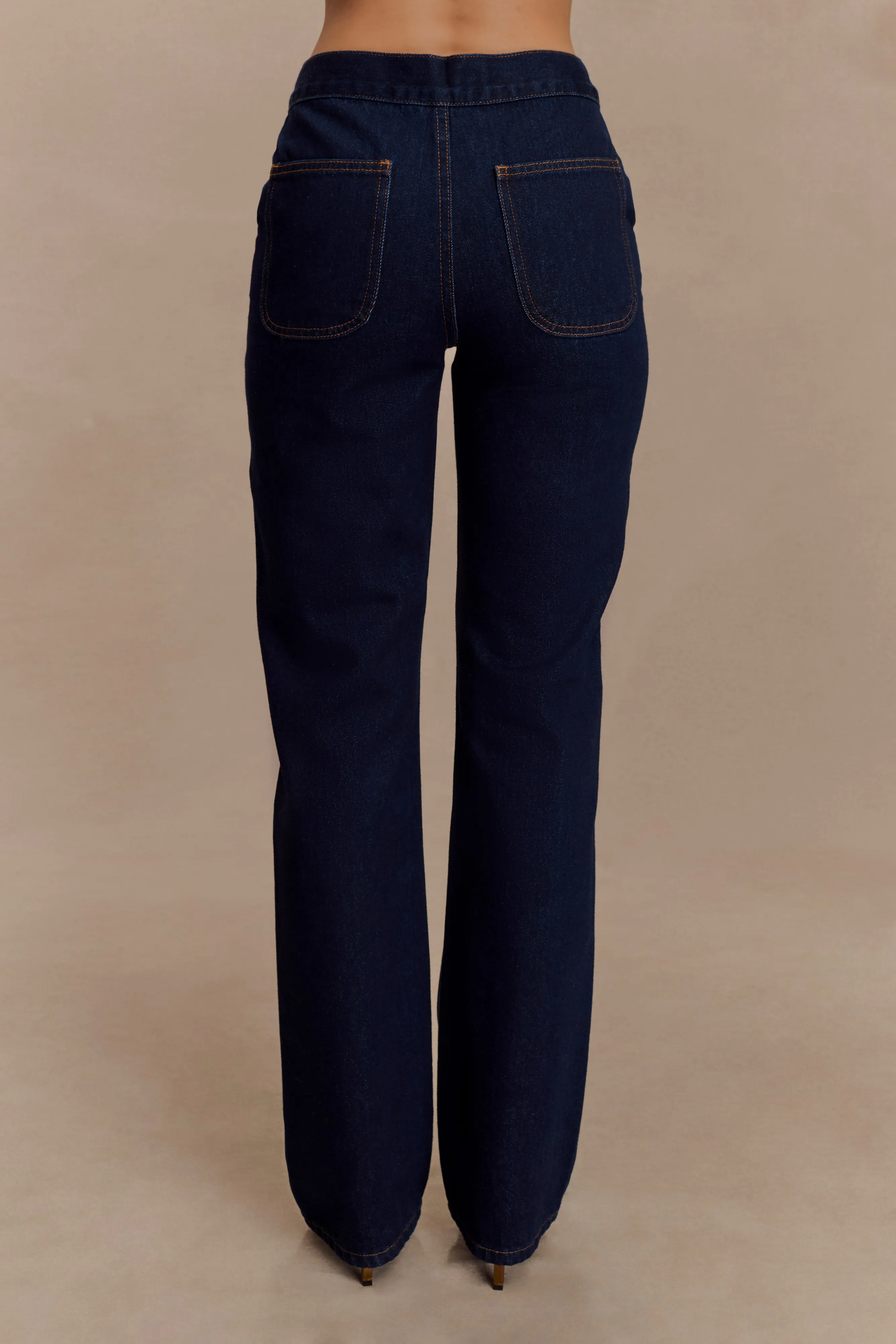 Clean Shape Remington V Front Straight Leg Jeans - Indigo Blue