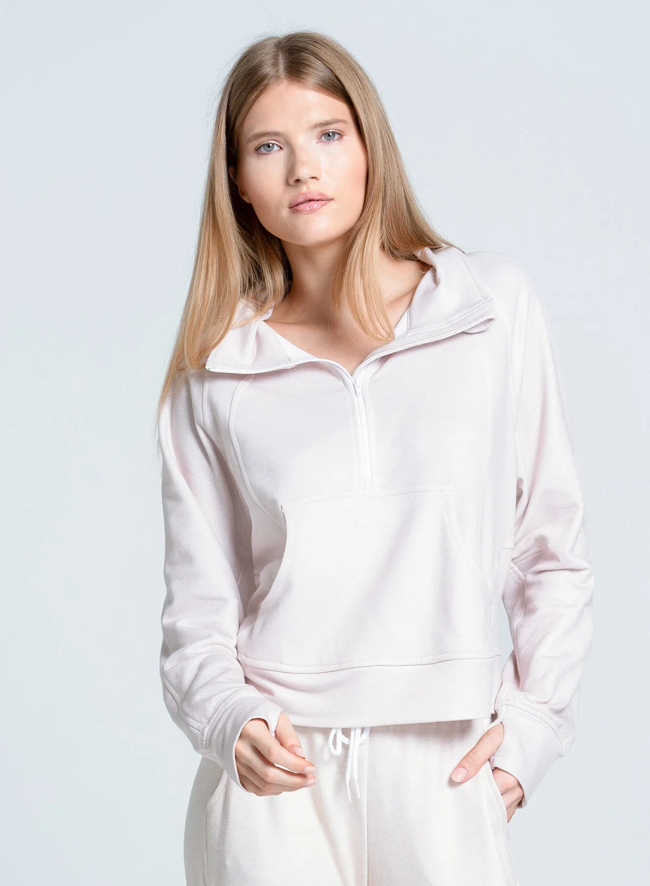 Light Stretch Weekend Ready Renew Heather 1/4 Zip Long Sleeve