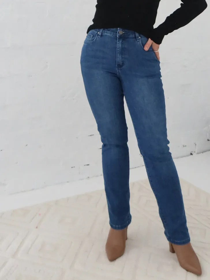 Axel Jeans Fade Resistant Finish Parent Style Evening Stroll Festival Outfit