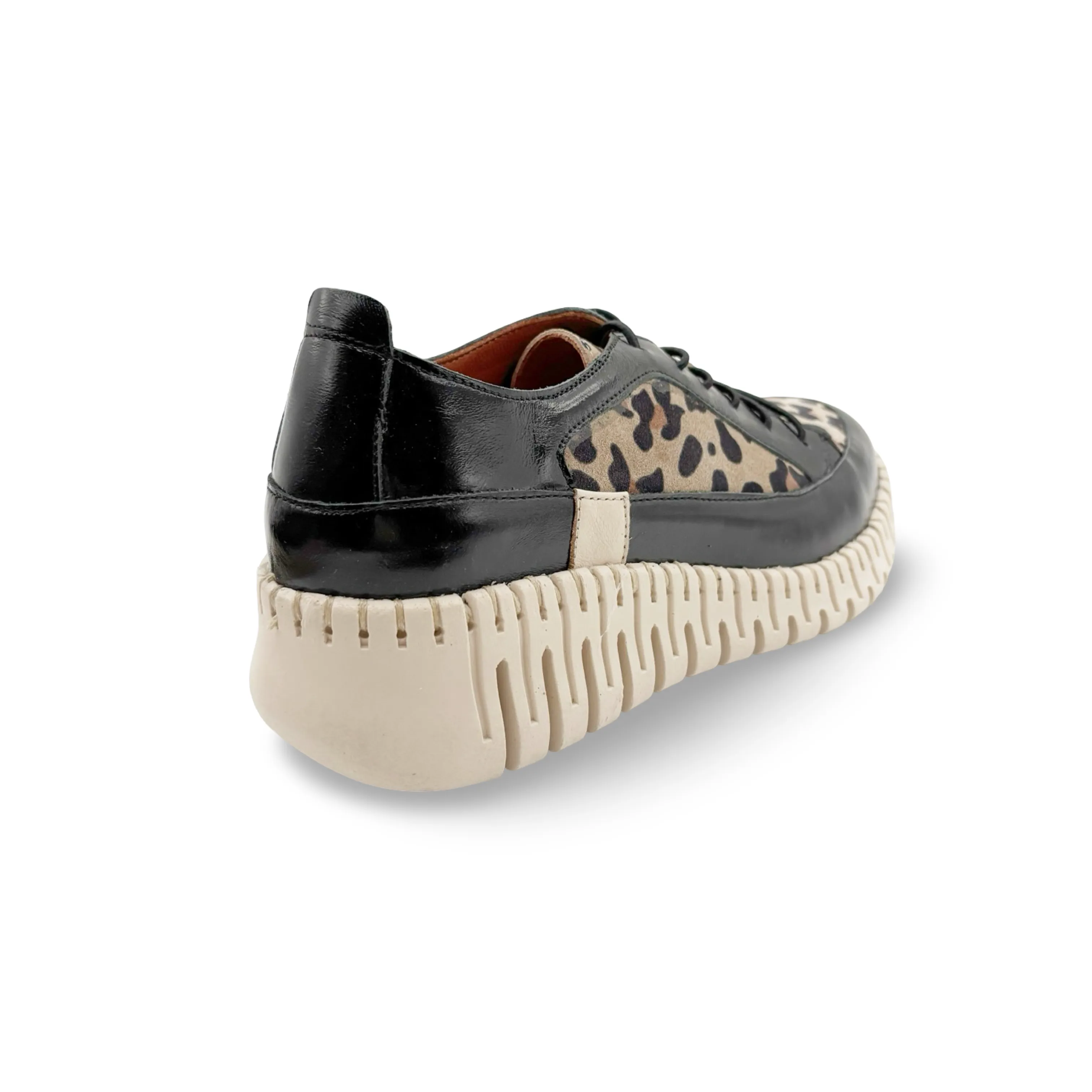 Jaya Black/Cheetah Wedge Sweat Resistant Frequent Travelers