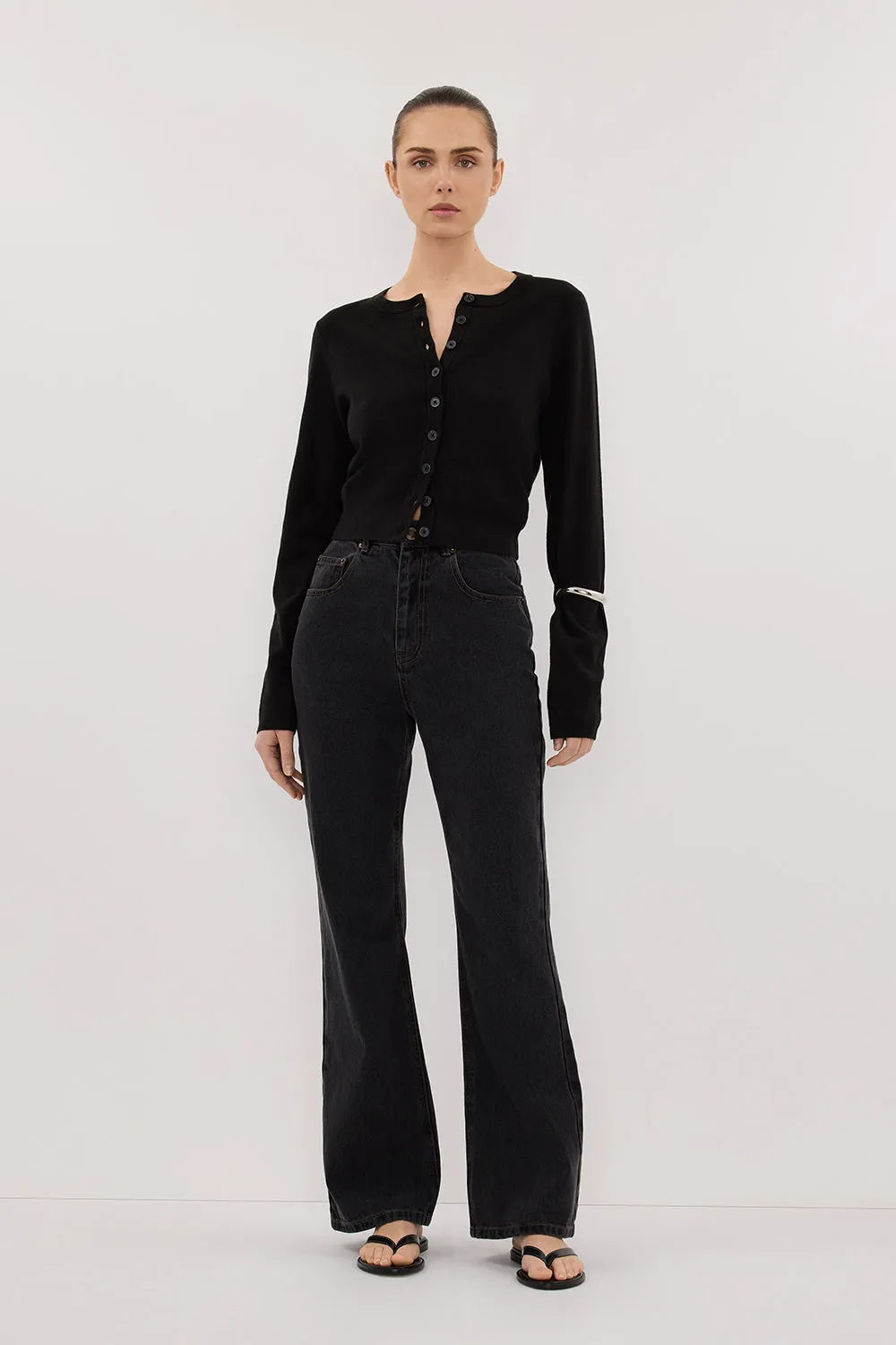 Adjustable Belt Loops NOELLE BLACK RINSE BOOTLEG JEAN