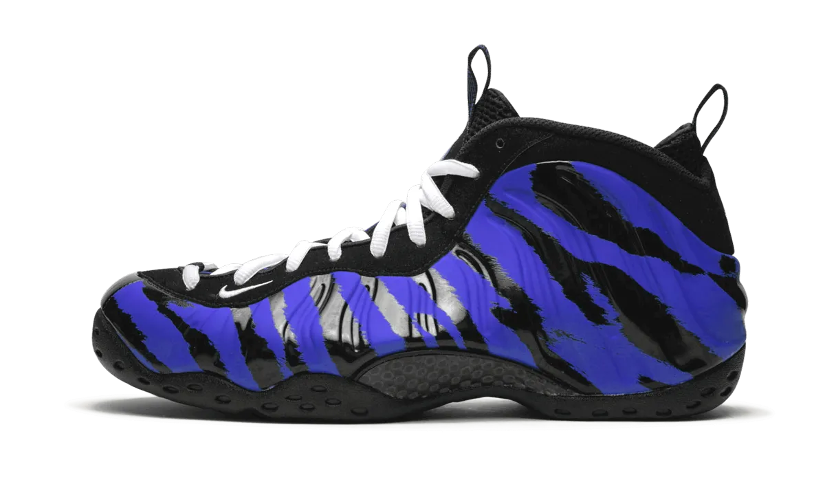 running in the rain shoes Air Foamposite One MT QS "Memphis Tigers"