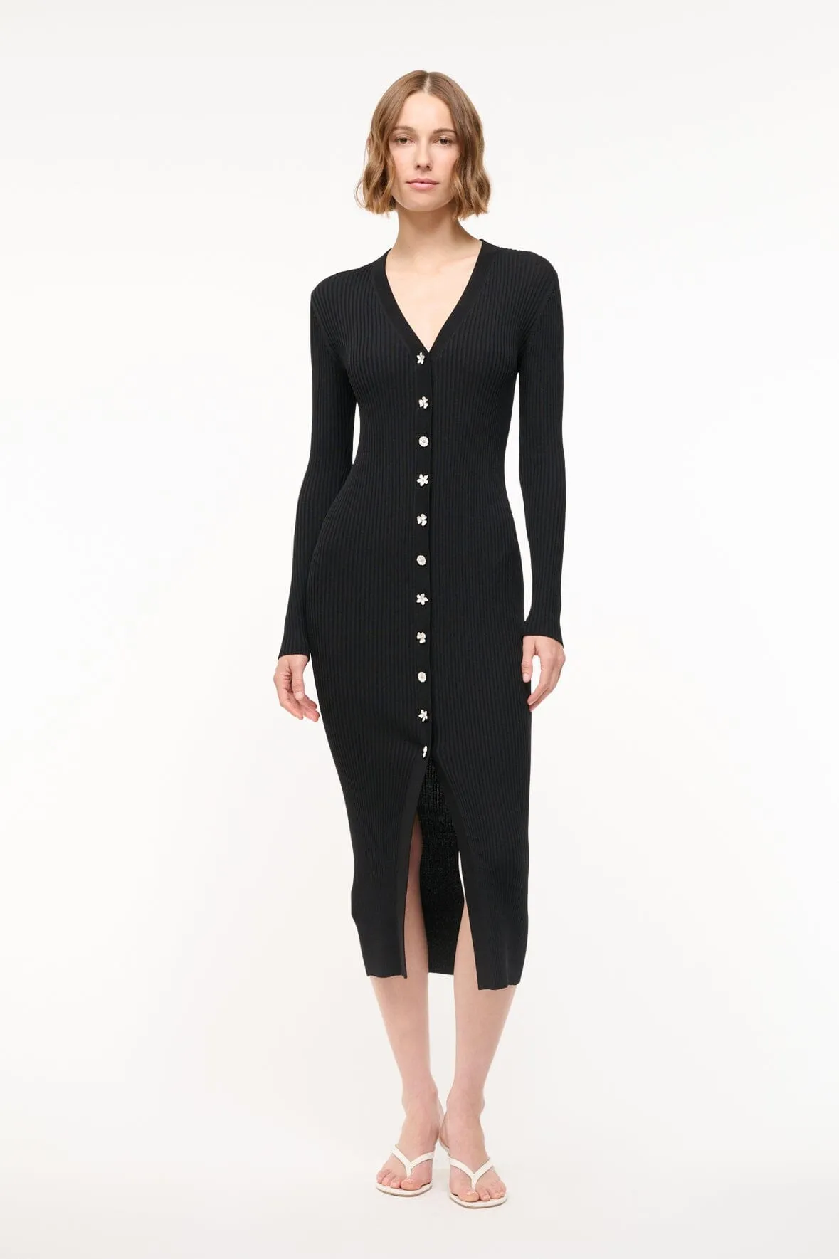 SHOKO SWEATER | BLACK Timeless Waist Fit A-Line