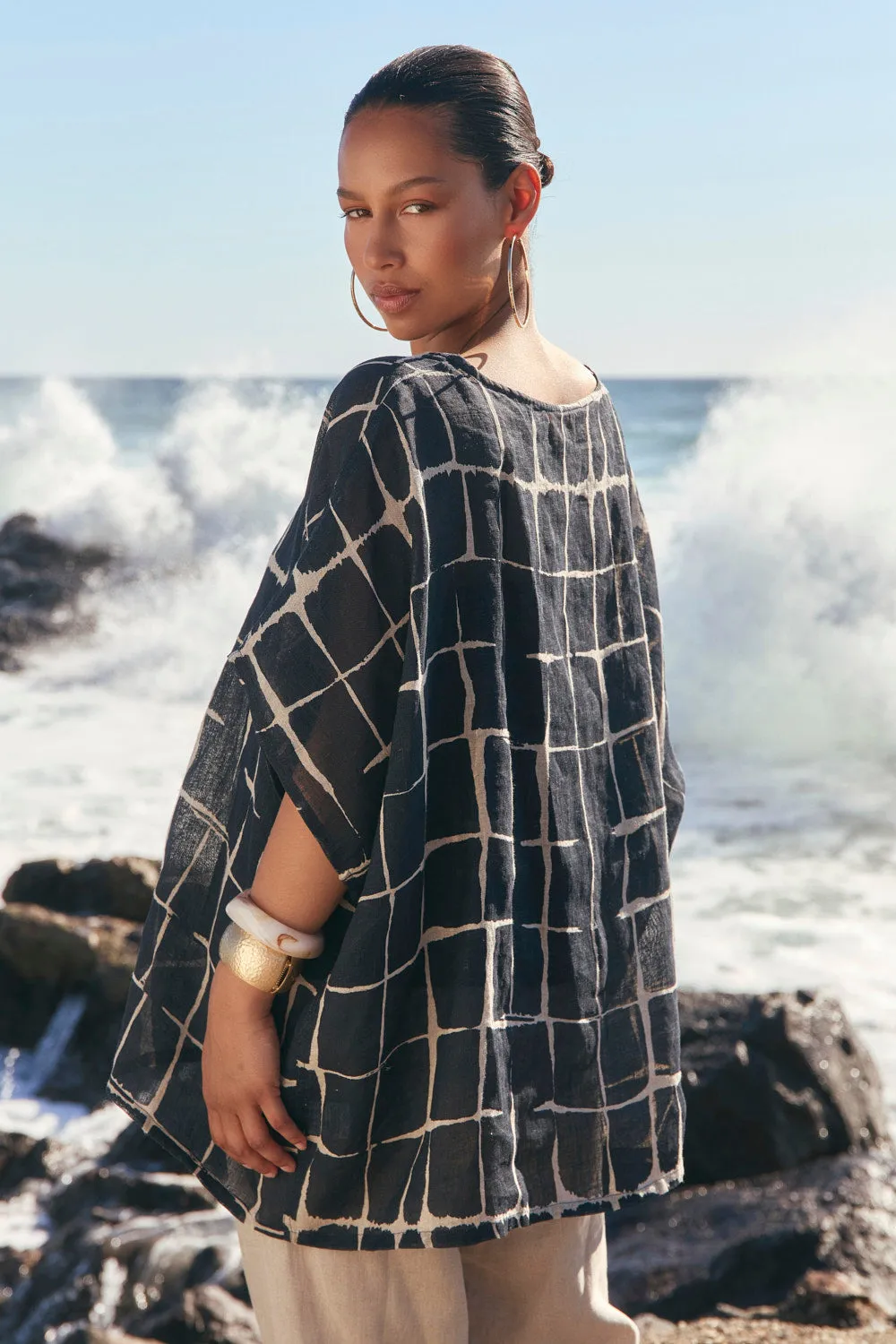 Cherry Linen Oversized Top in Woven Echo sports performance