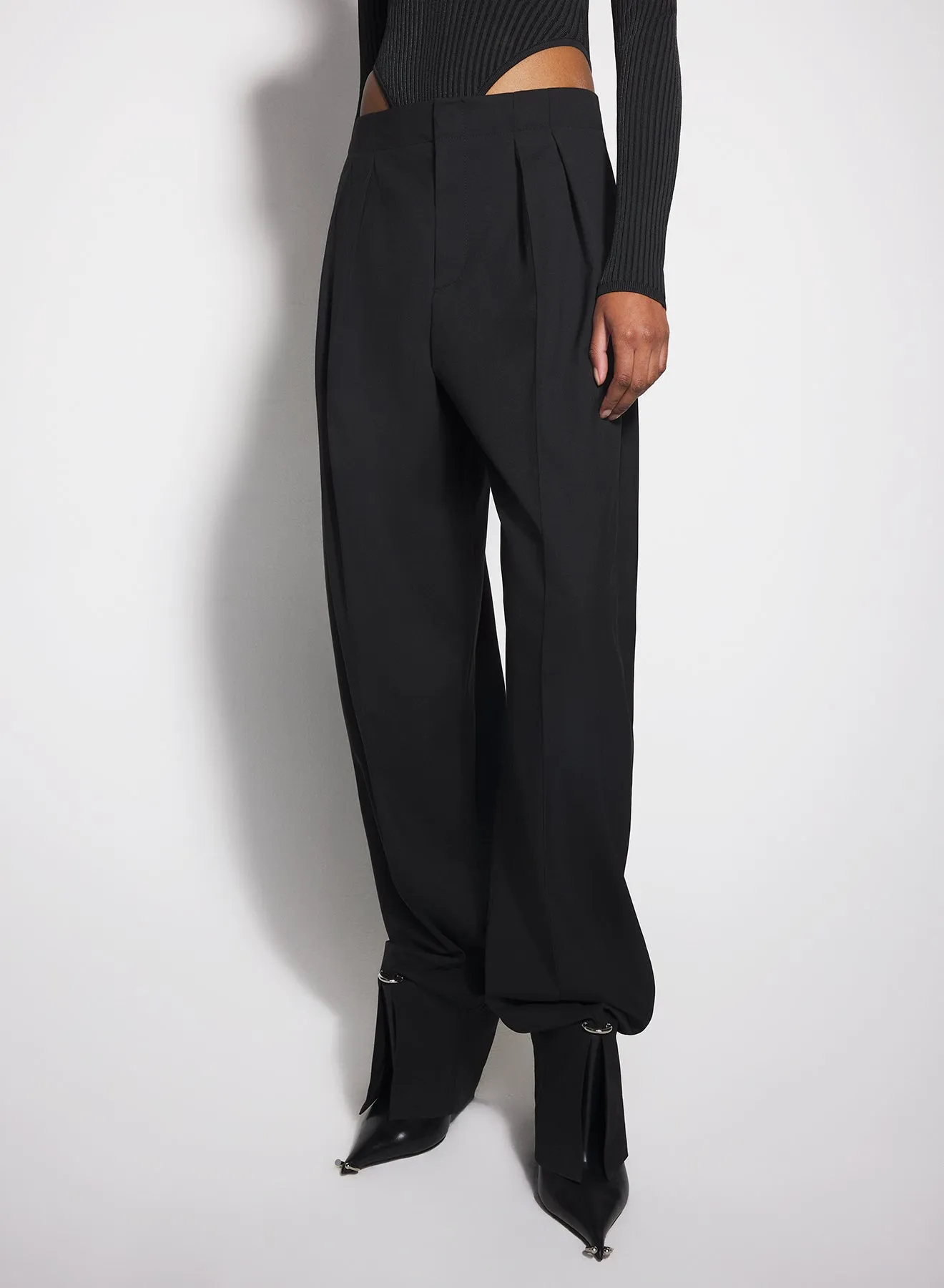 black pierced loose tailored trousers WaterRepellentCoating Comfortable Fashion