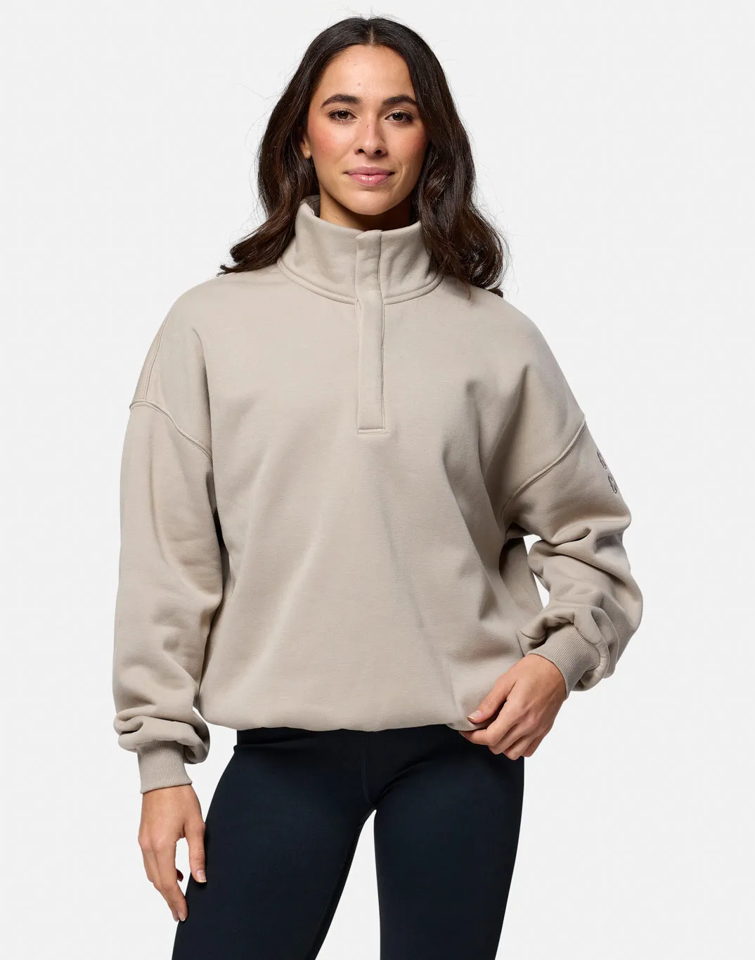 Snap Collar Sierra Sweatshirt in Rich Taupe Street Ready Cozy Texture