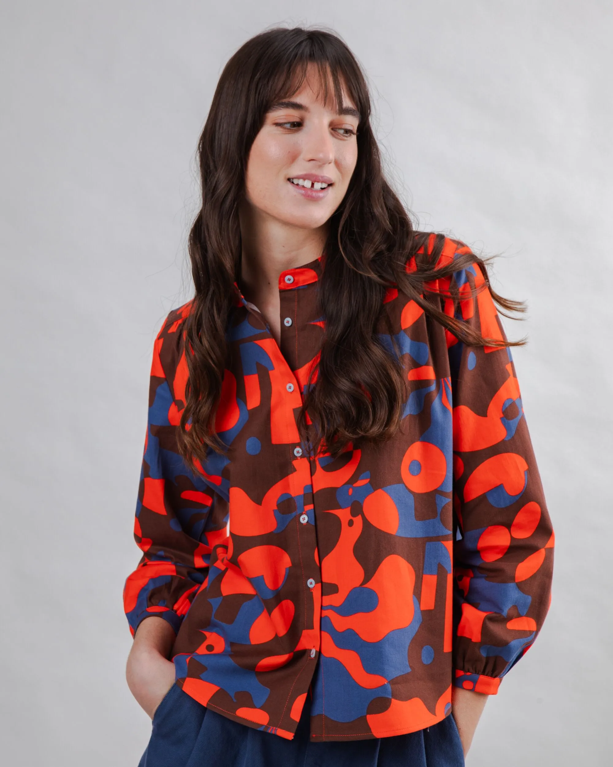 Distressed Hem Finish Sobremesa Blouse