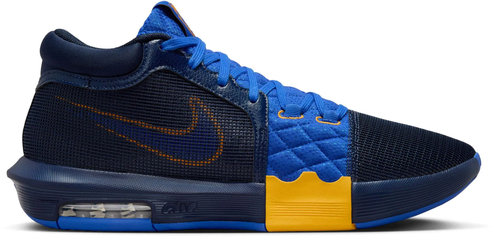 Comfort Padding solo runs LeBron Witness 8 Men's Basketball Shoes