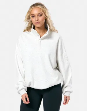 Snap Collar Sierra Sweatshirt in White Marl Cozy Protection Core Chic