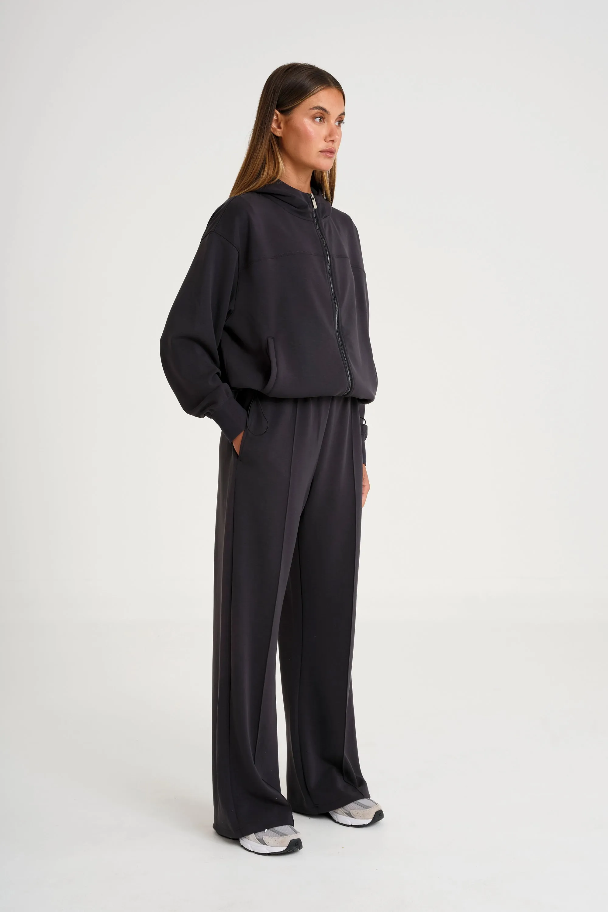 Chill Proof Style Windproof Design Soft Luxury Full Zip Hoodie