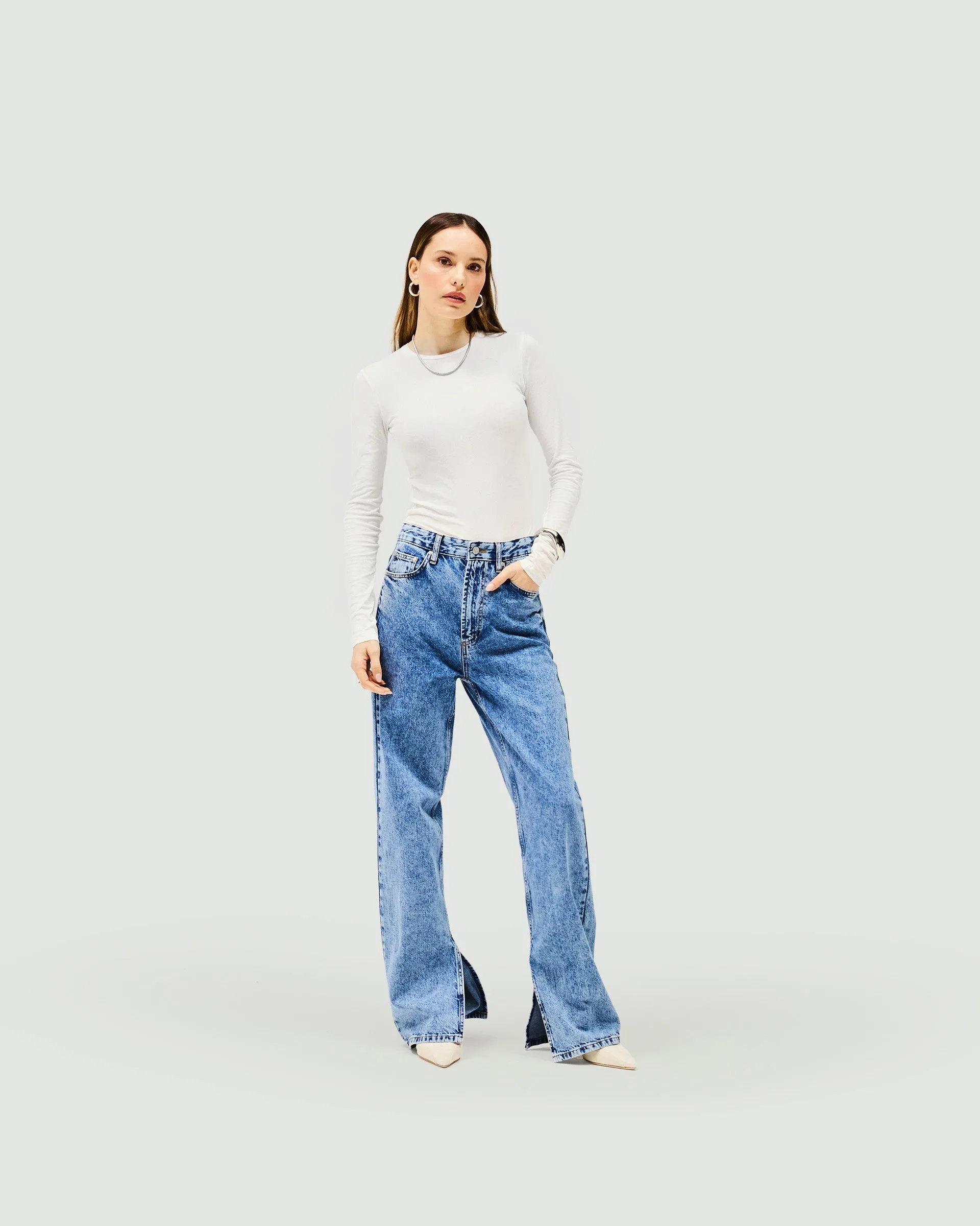 Split Hem Straight Jean - Washed Blue All Style Fit