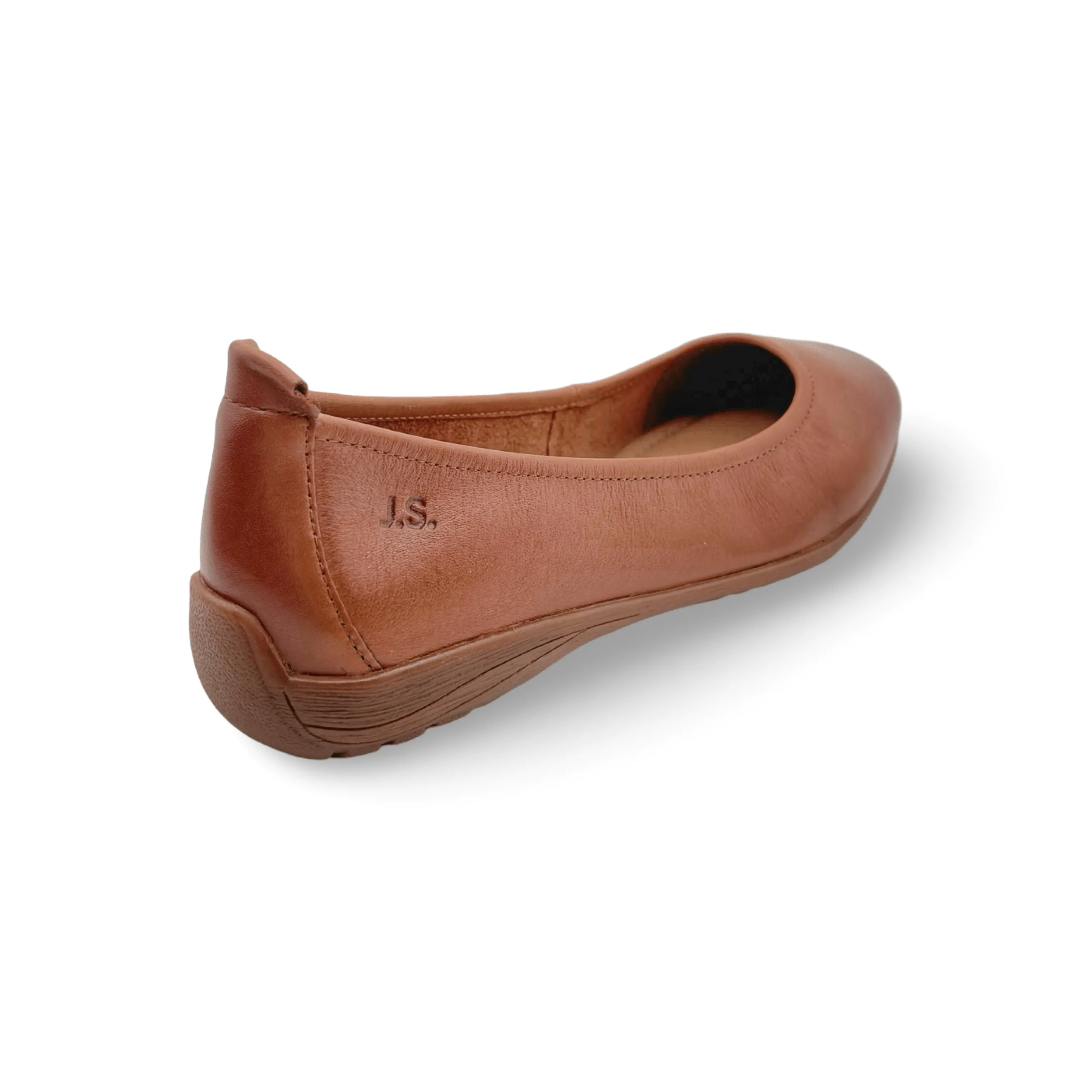 Fenja Camel Leather Flat Velvet Soft