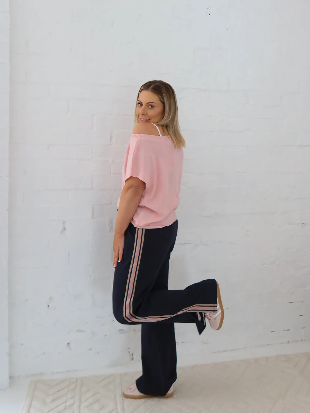 Ultra Soft Texture Sullivan Pants - Navy