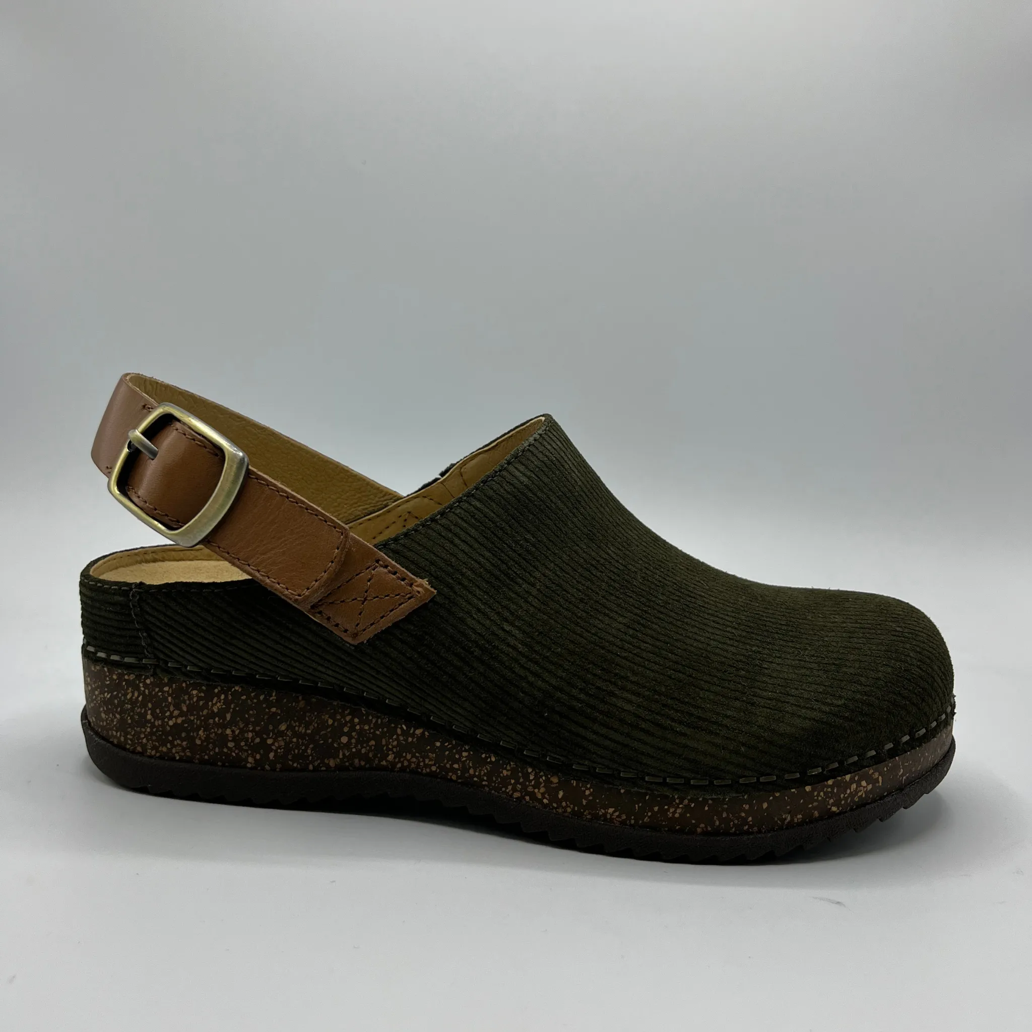 Dansko Merrin Waterproof Standing All Meta Move