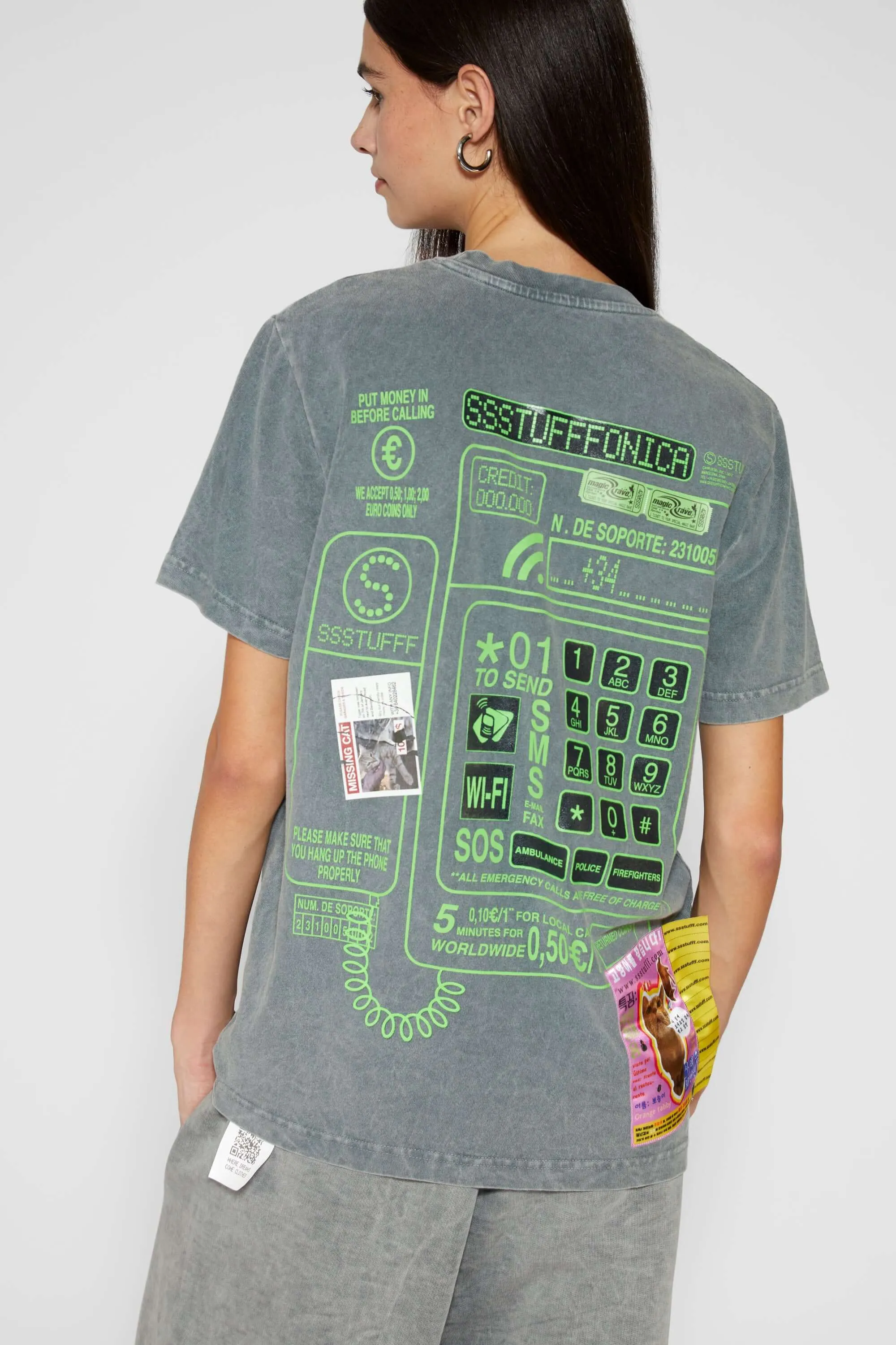 Layered Neckline Regular fit normality Telephone Booth Tee