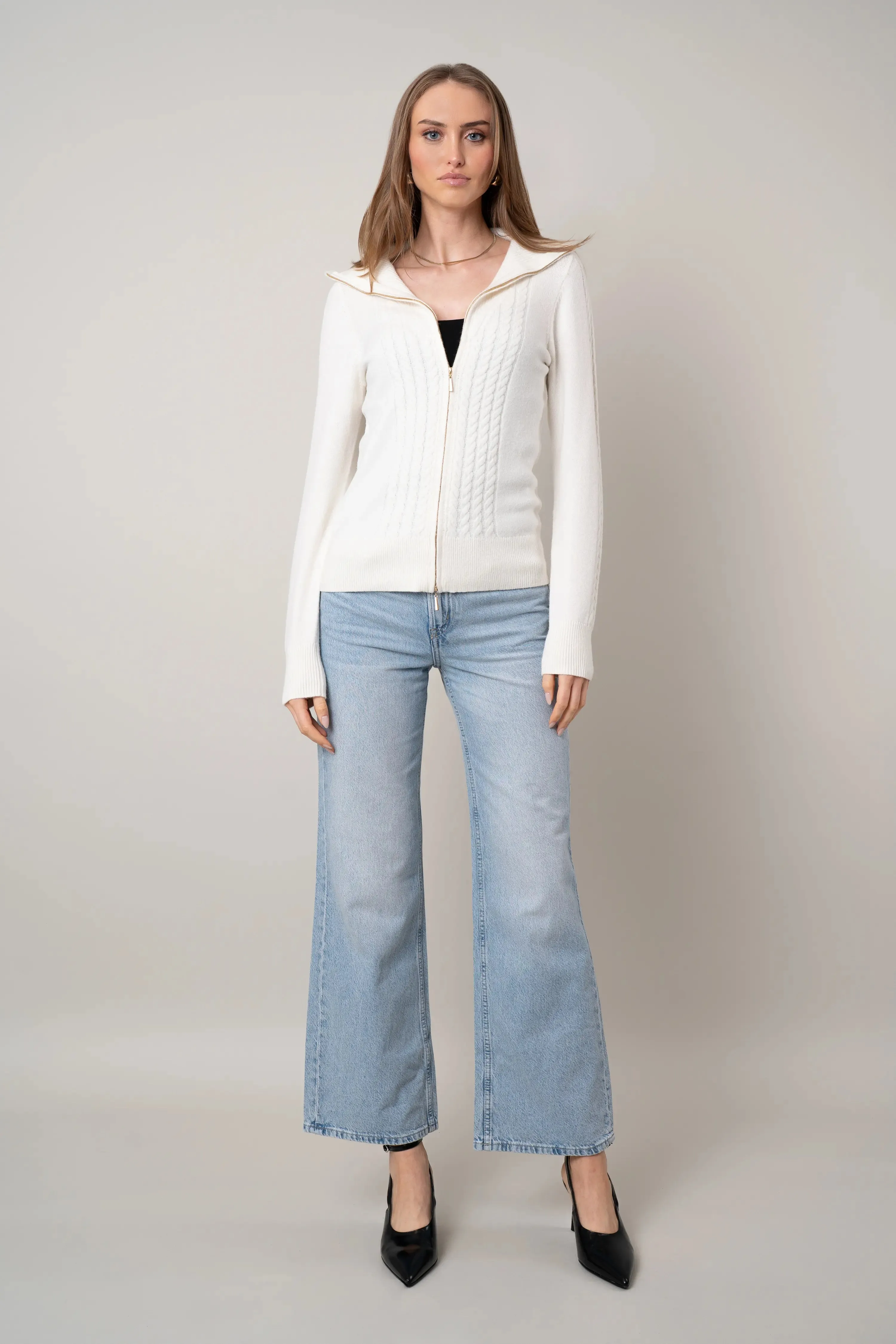 The Cable Zip Cardigan LightweightInsulation Hike Fit