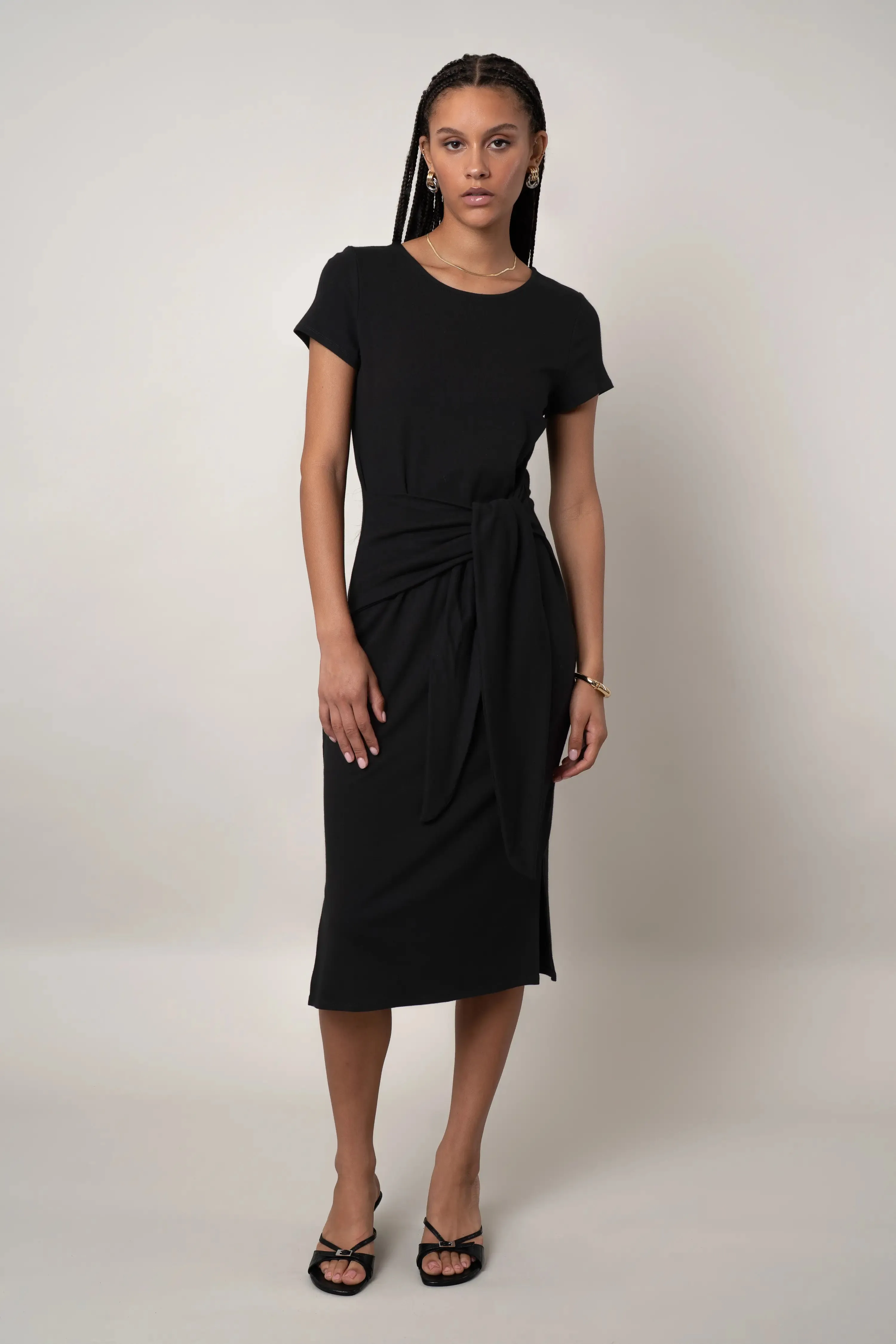 Blue Sky Soft Appearance The Knotted Waist Midi Dress