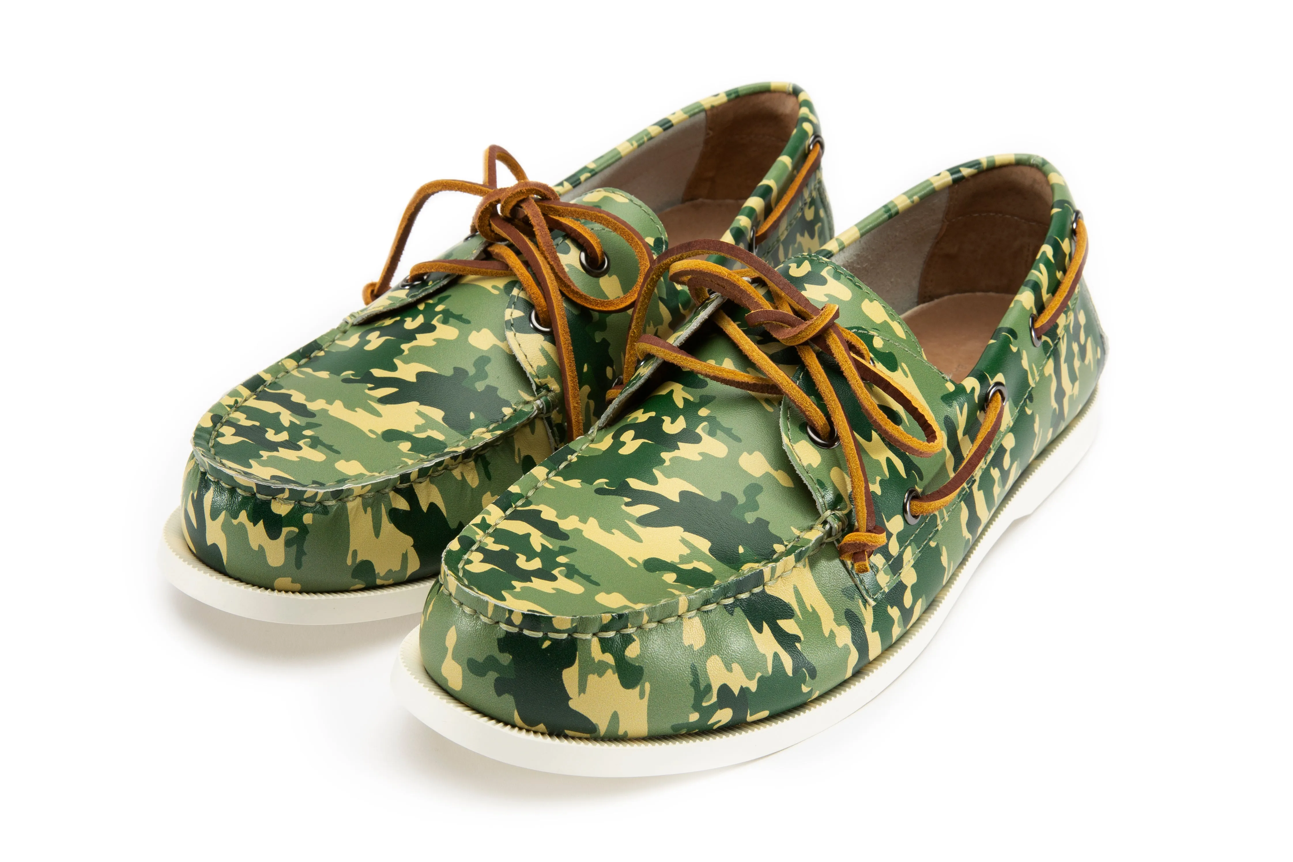 The Rugged Camos Boat Shoe Lace   Up Style