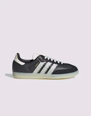 Slip Resistant Sole Tidy Finish Adidas Samba OG