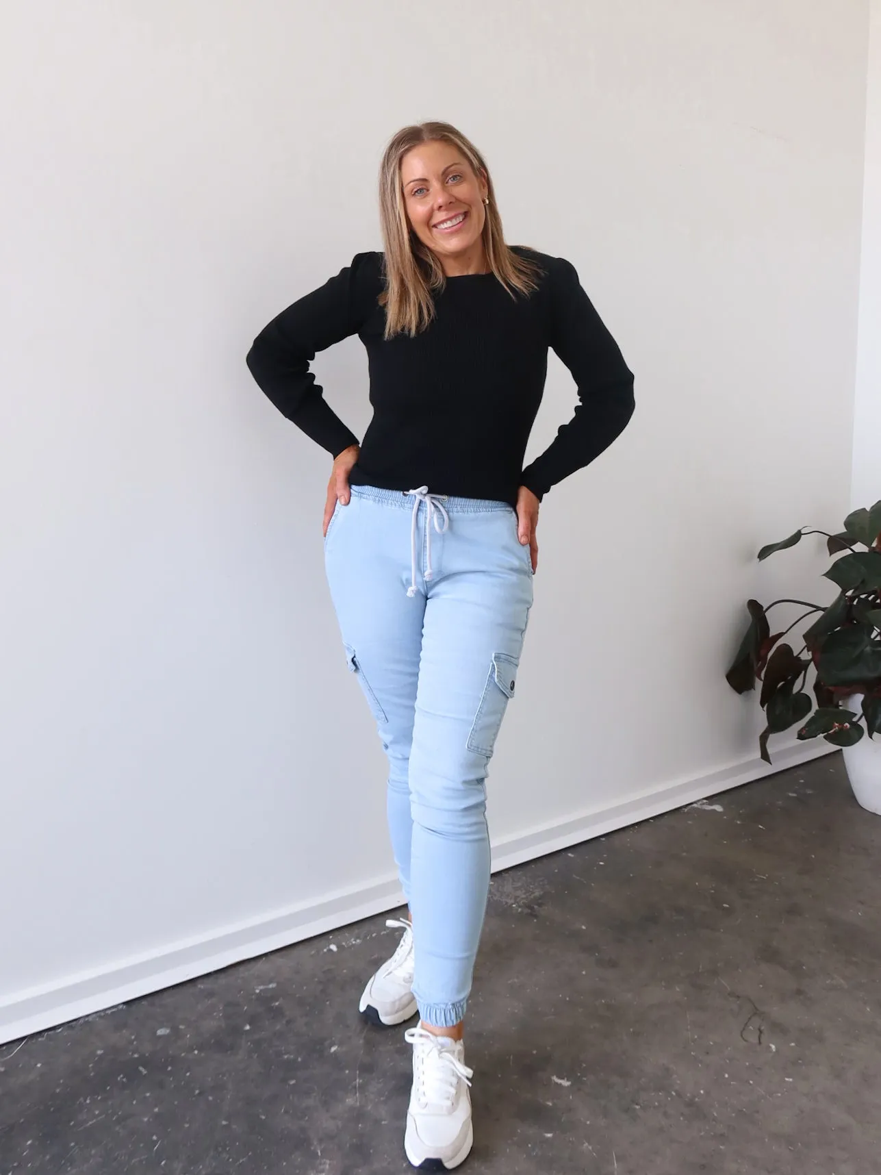 SnagFreeFabric Abrasion Resistant Panels Jordy Jeans - Light Blue