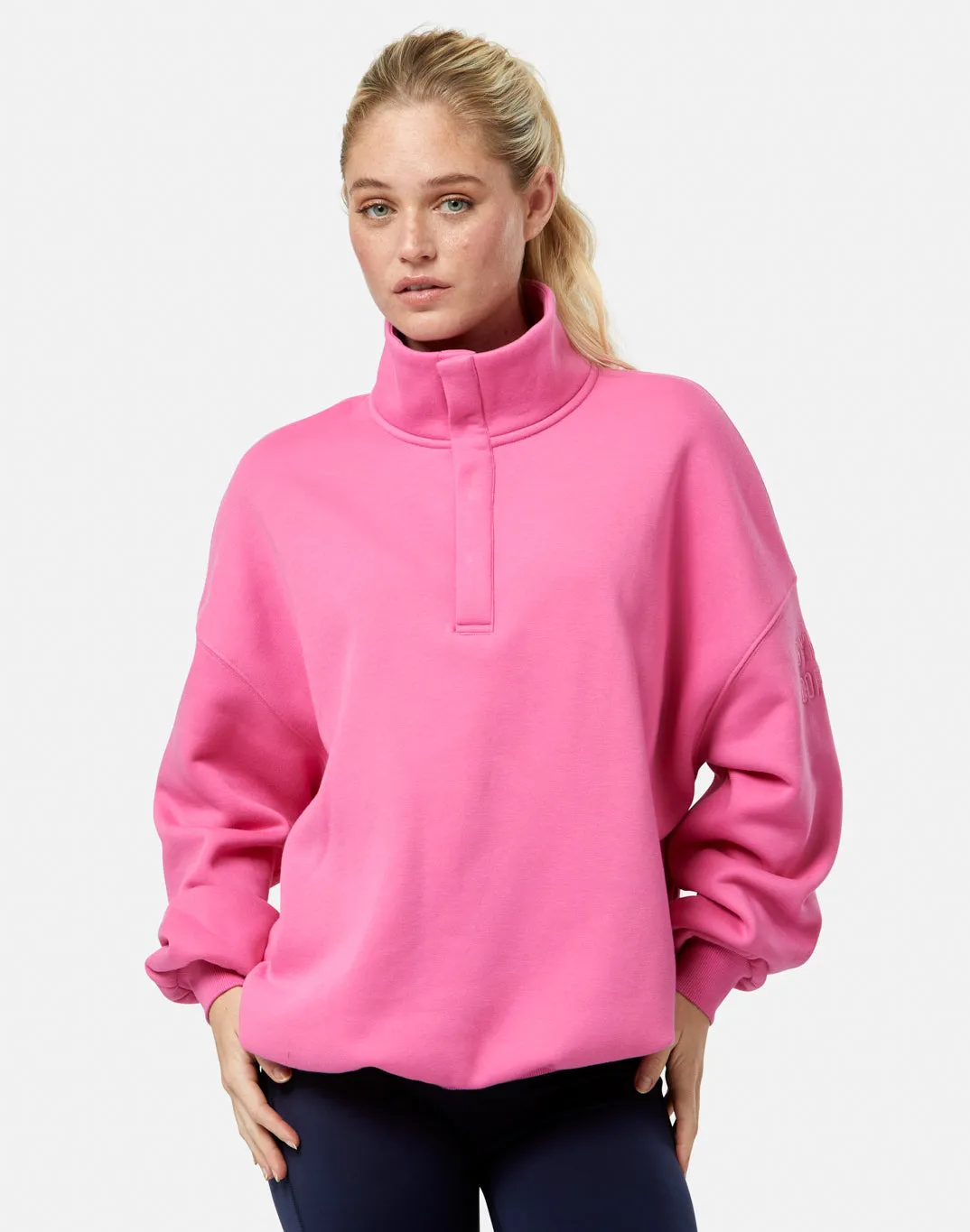 Snap Collar Sierra Sweatshirt in Sangria Sunset Comfort Piece