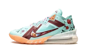 Anti Slip Outsole Pattern LeBron 18 Low "Mimi Plange - Daughters"