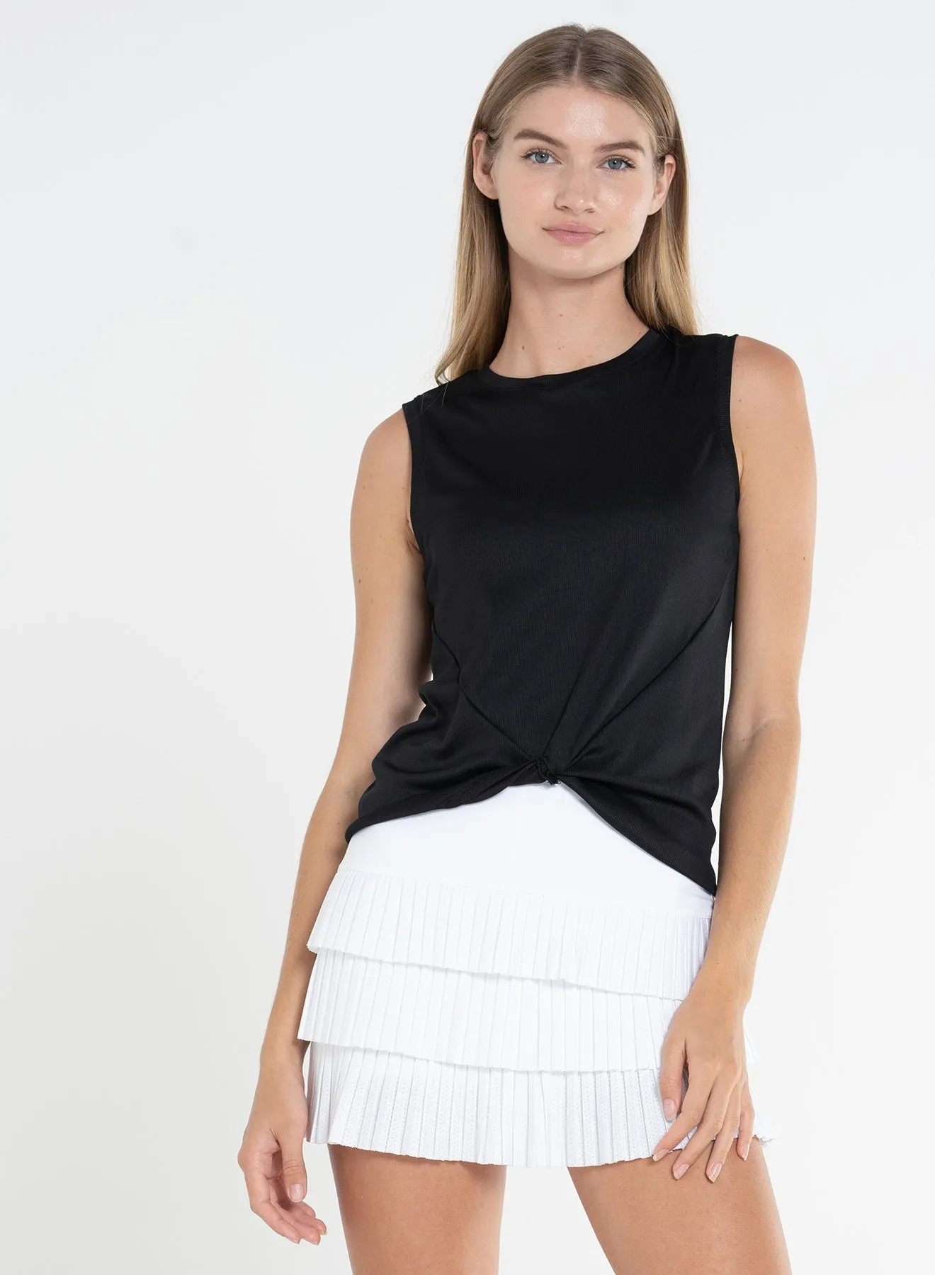 Twist Front Tank Effortless Vibe LightweightBlend