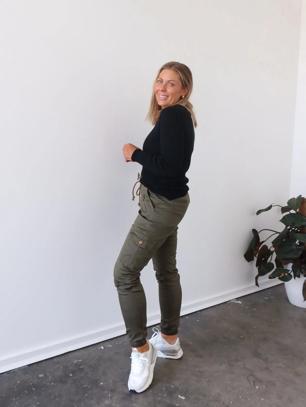 Perfect Layer No Gap Waist Construction Jordy Jeans - Khaki