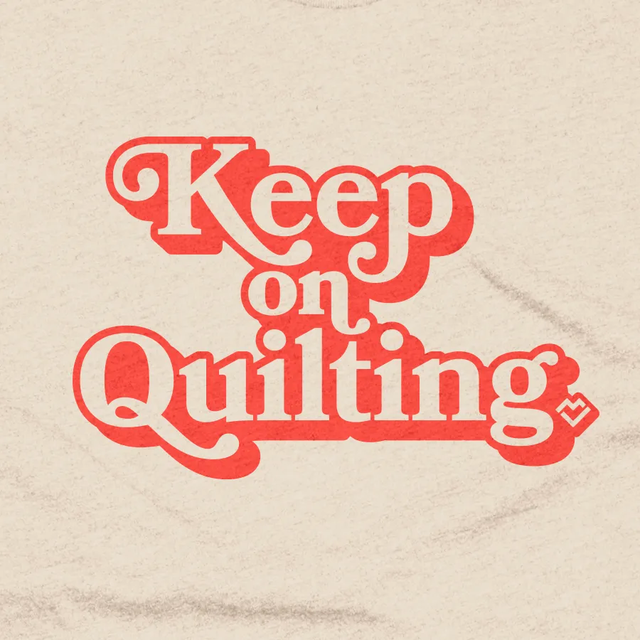 Keep on Quilting - T-shirt (Cream) Cozy Vibe Wear