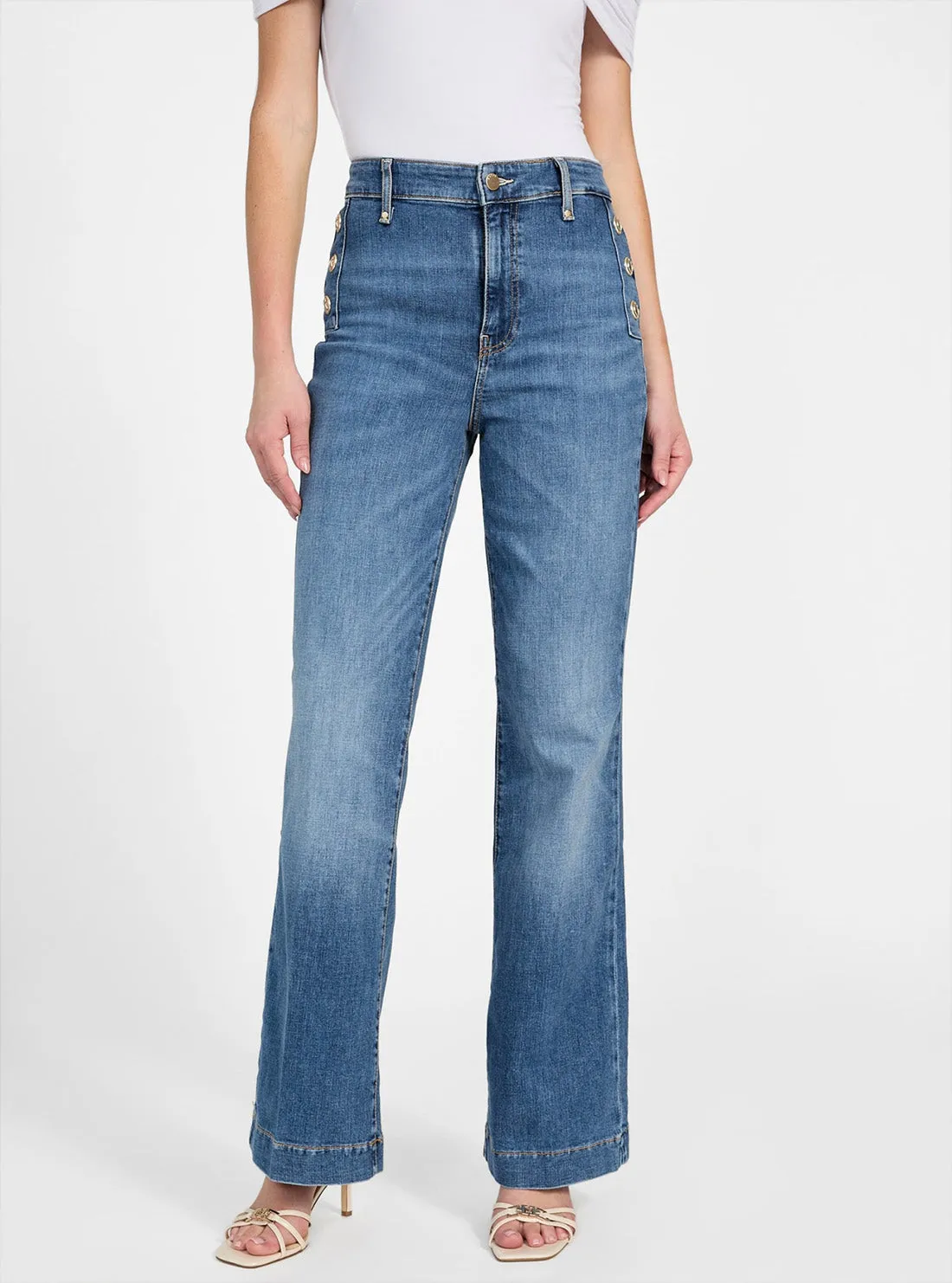 Eco High-Rise New Faye Straight Jeans in Medium Wash Light Outfit Classic Design