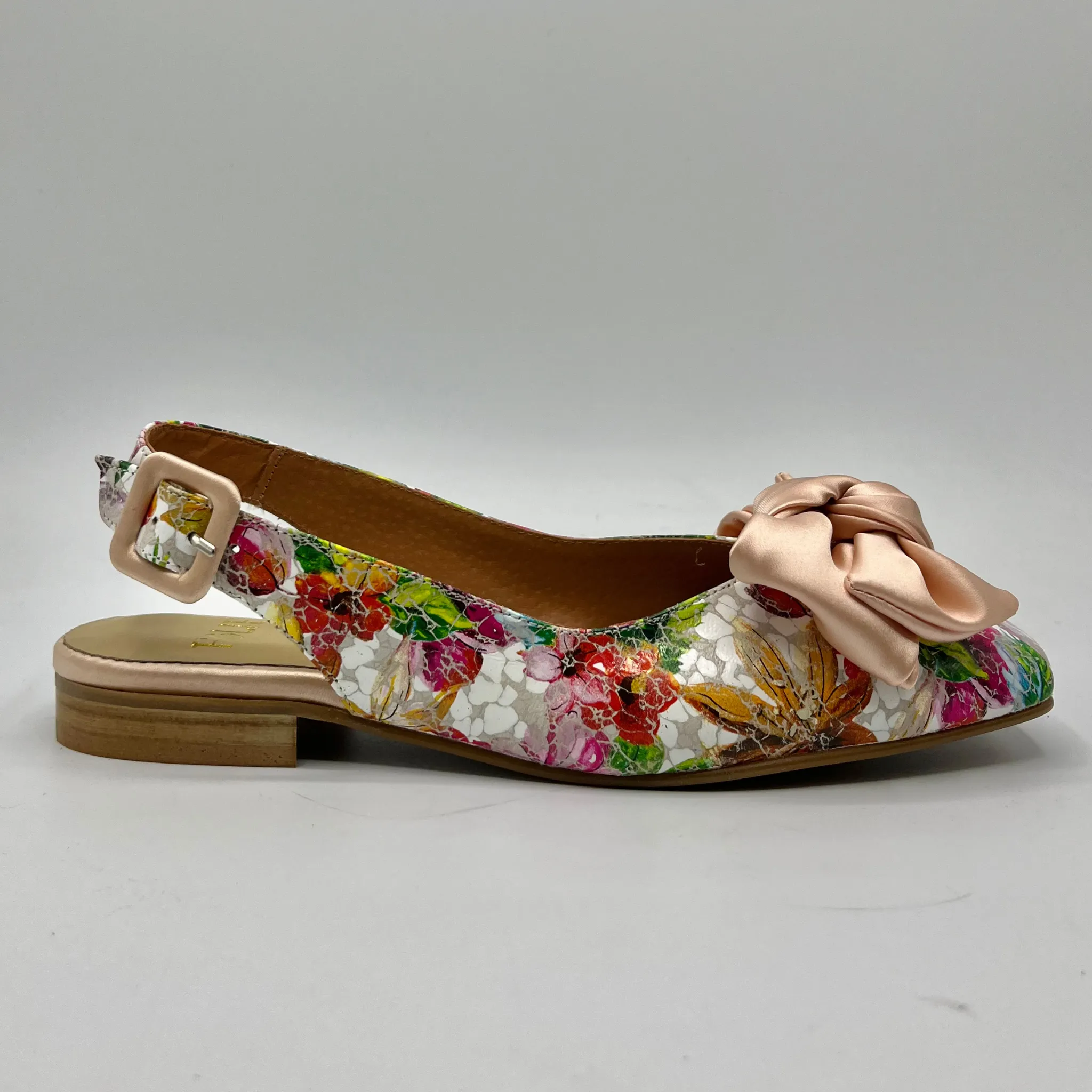 Folie's Thelma Lightweight Form Rainy Day All Day Travel Light