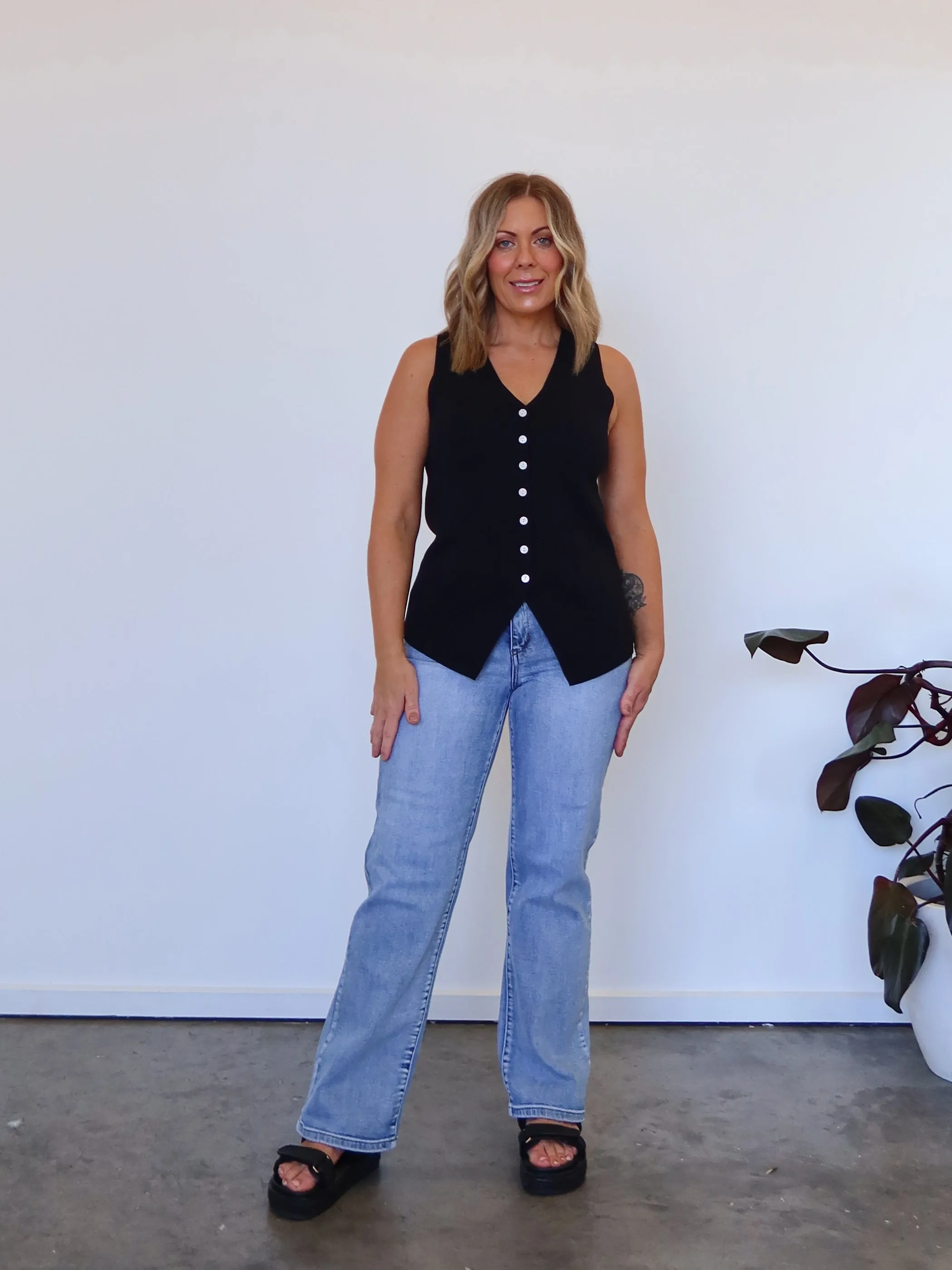 Low Maintenance Vance Jeans