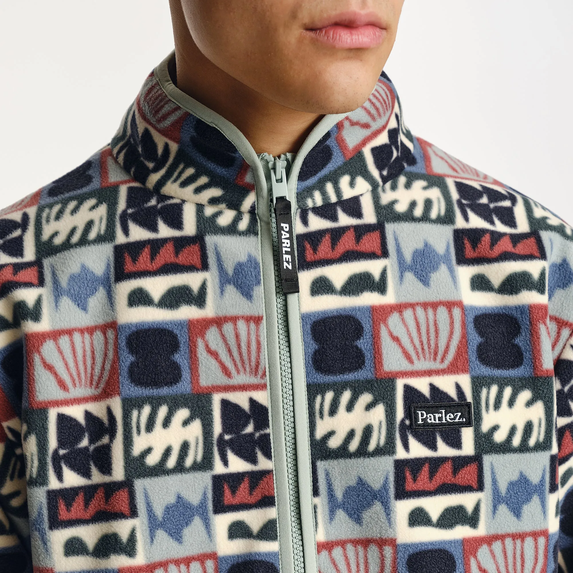 Seamless Shoulder Hiking Ready Vassar Fleece Multi