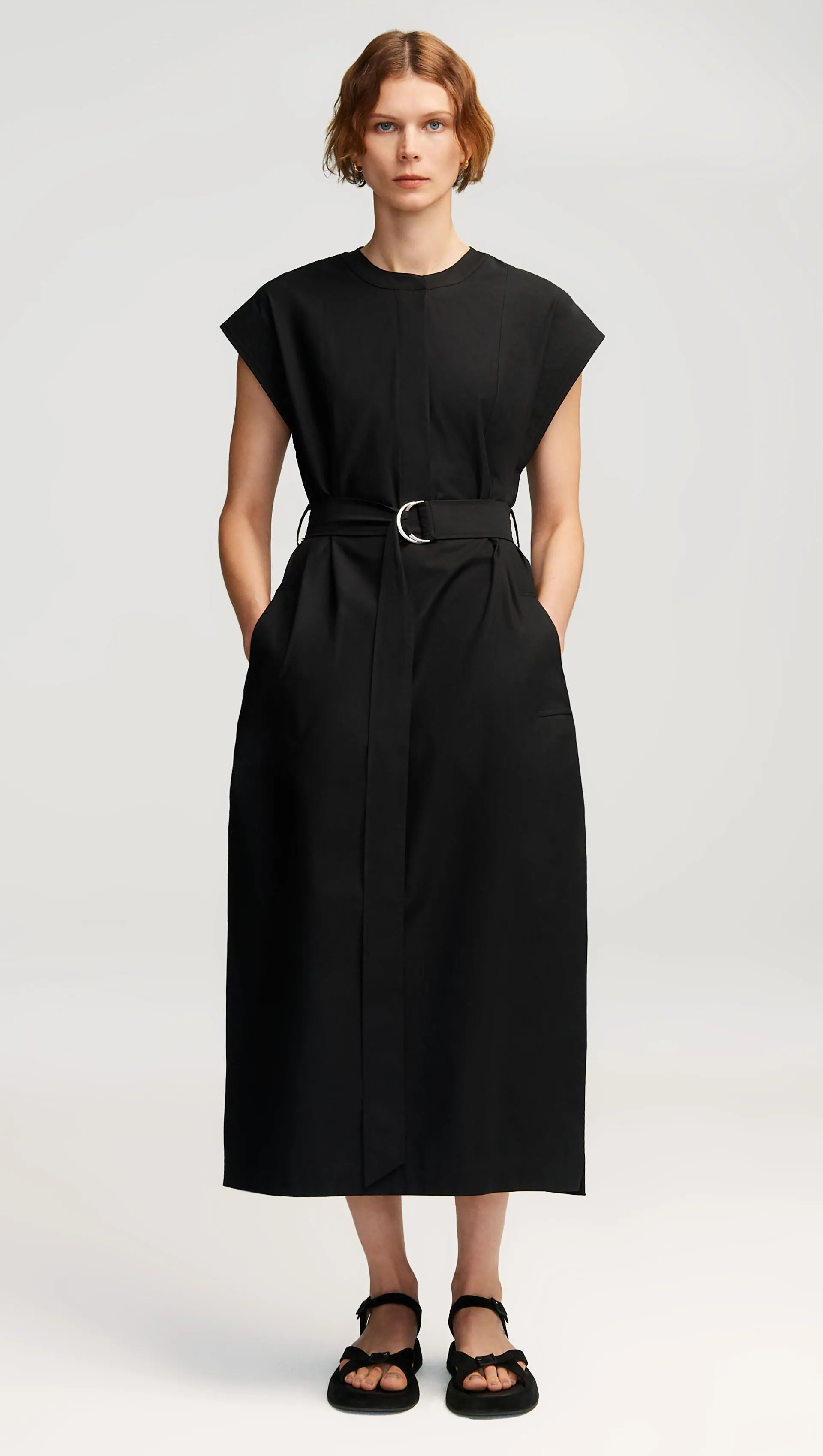 Bib Dress in Cotton Twill | Black Designer-Label Casual and Smart