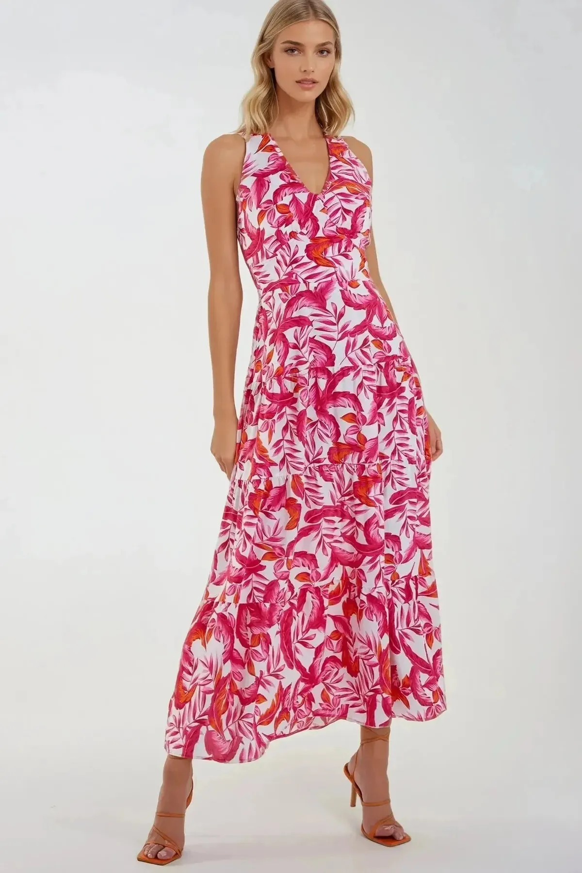 Calm Beauty Fold-Over-Detail Halterneck Leaf Print Dress